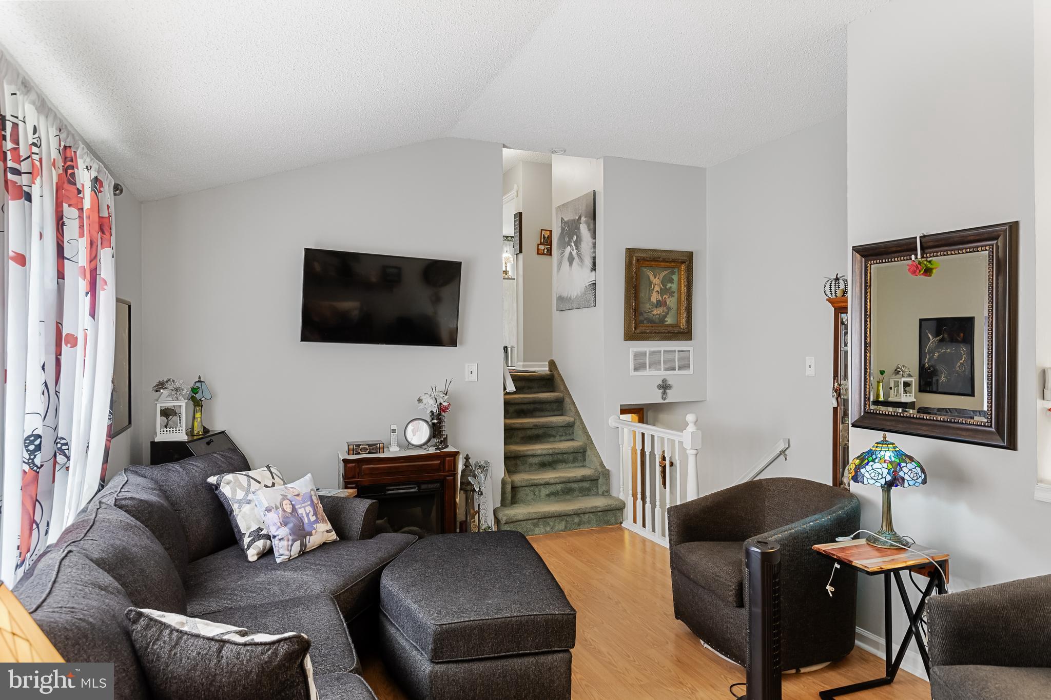 36 Trinity Ave