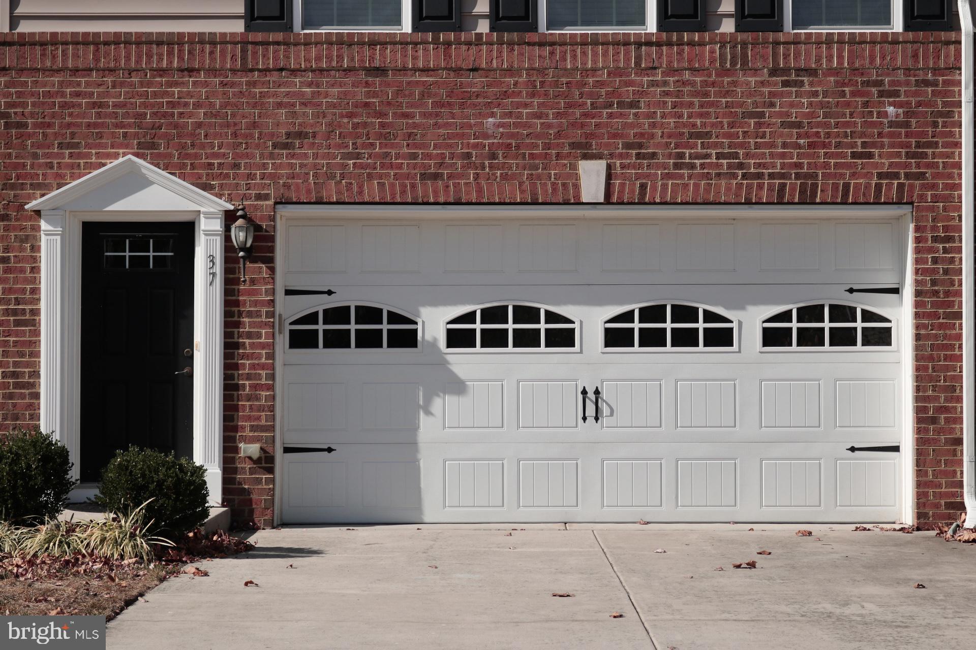 37 ISABELLE CT