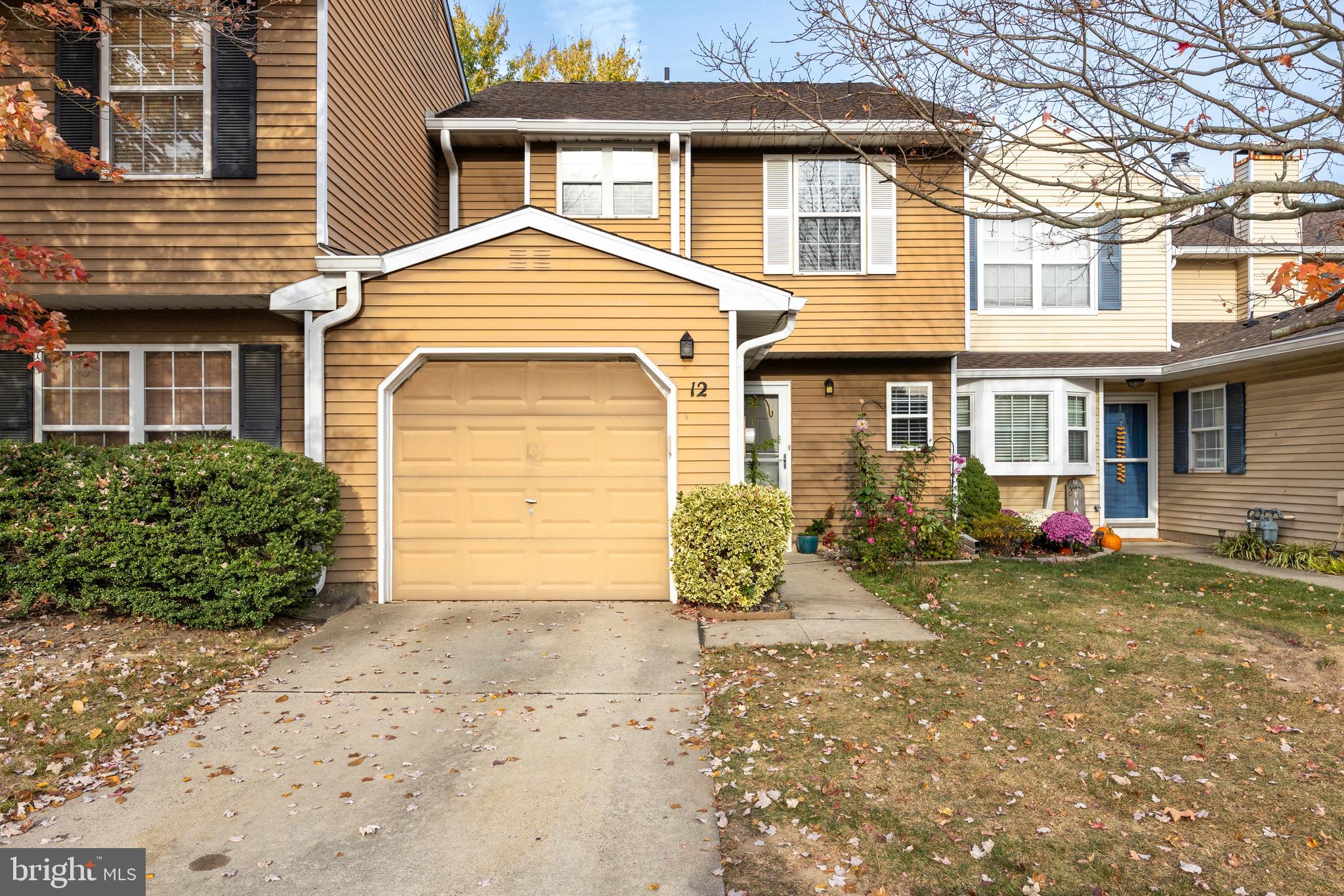 12 Amherst Ct