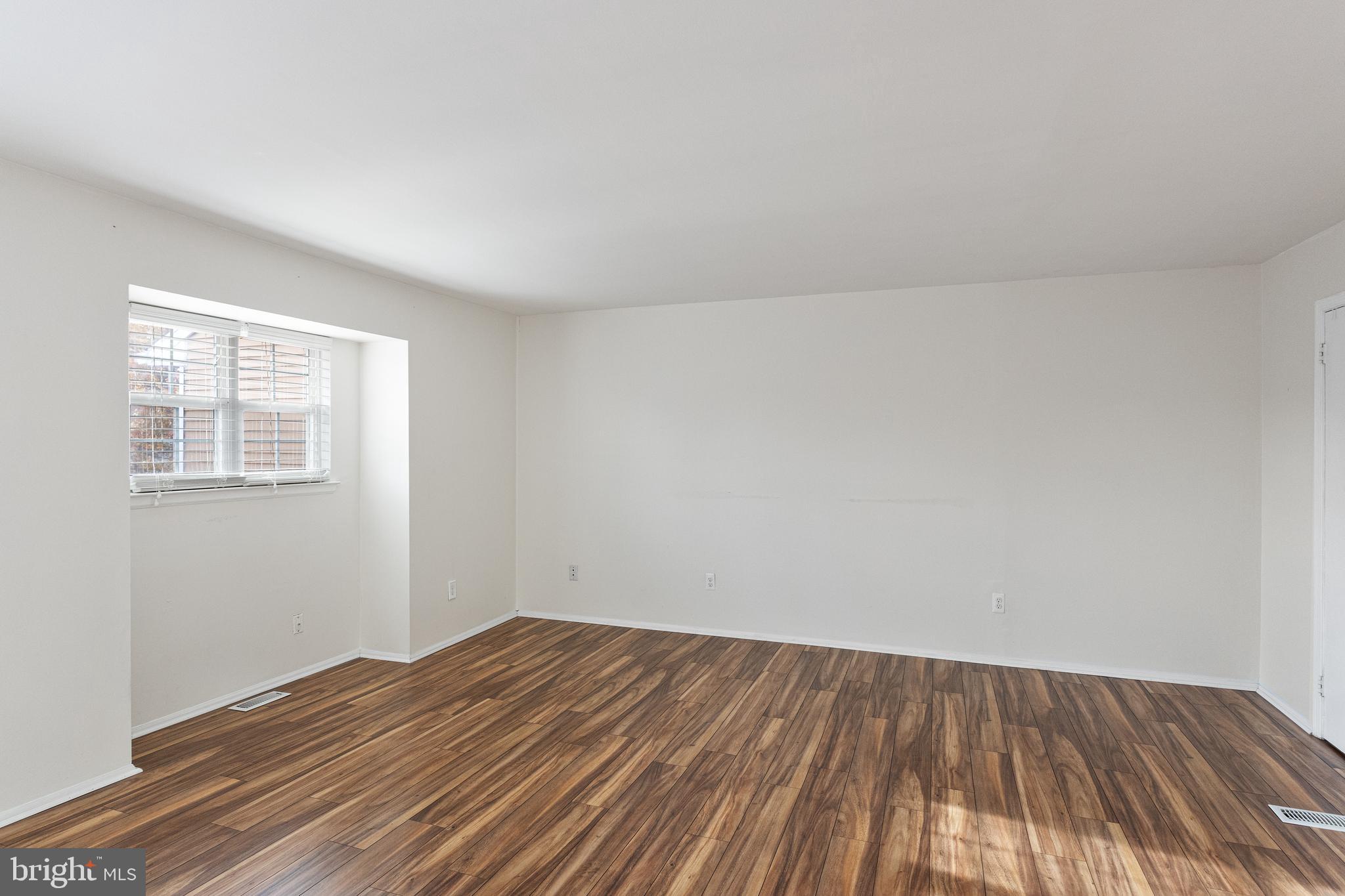 12 Amherst Ct