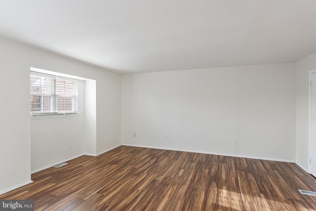 12 Amherst Ct