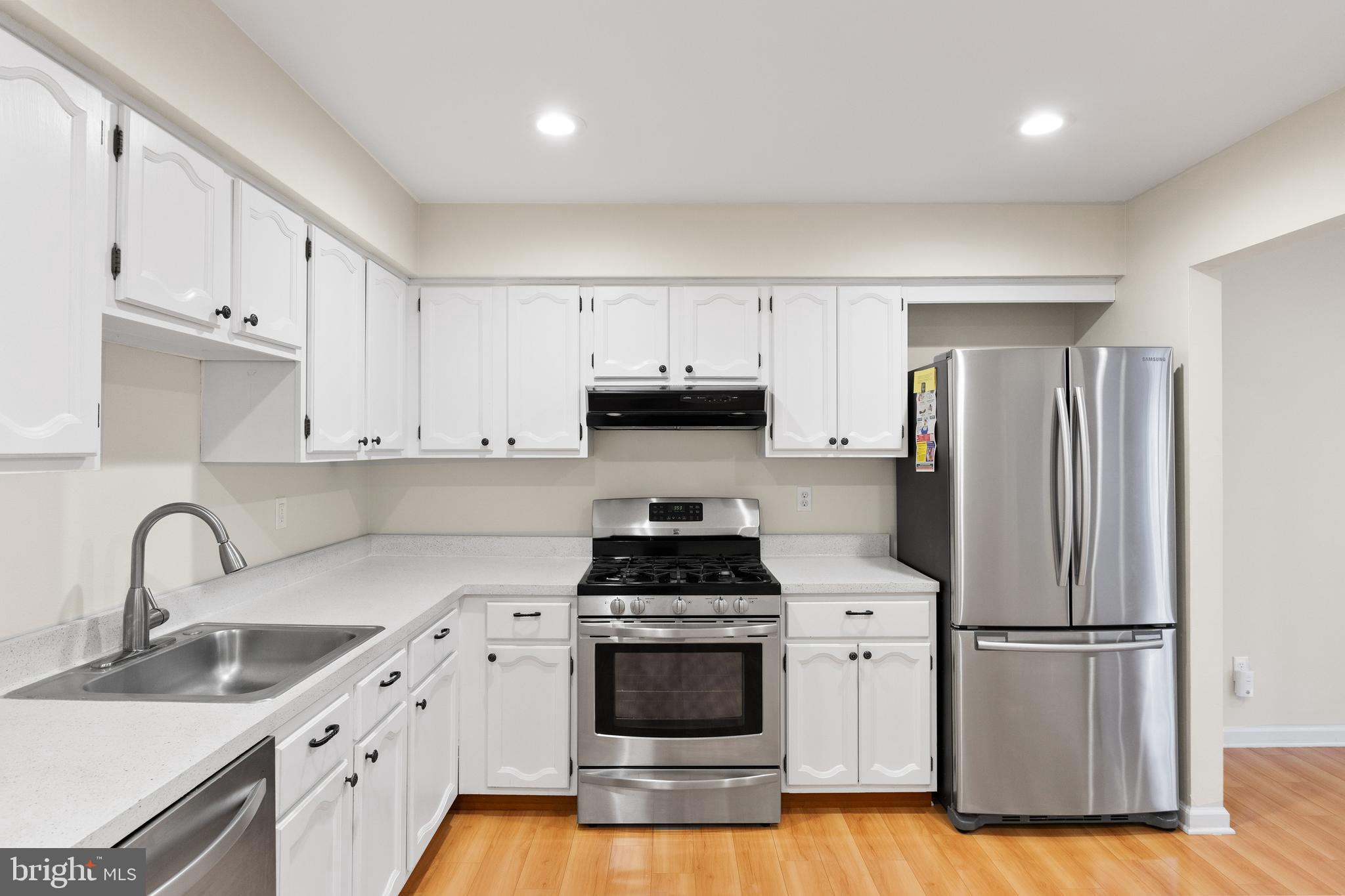 12 Amherst Ct