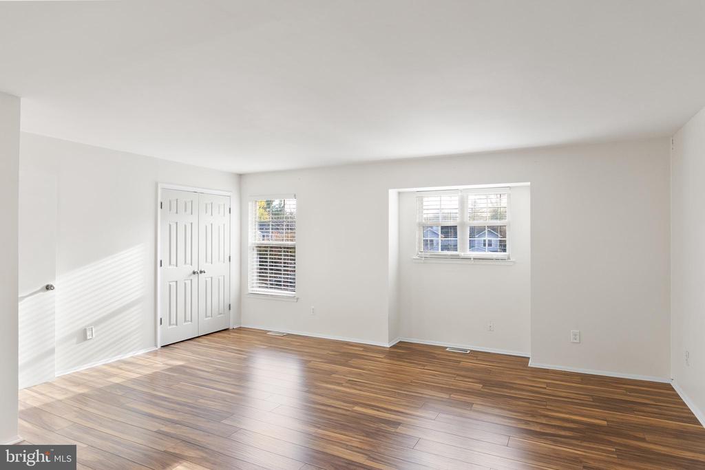 12 Amherst Ct