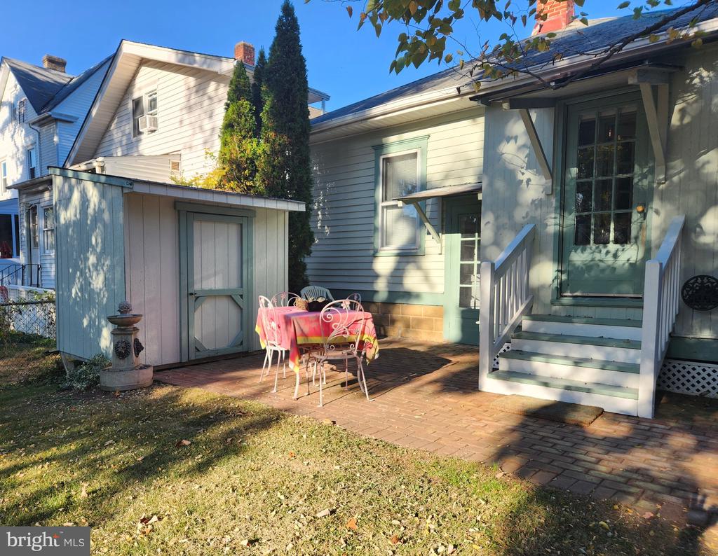 412 OLIVER STREET