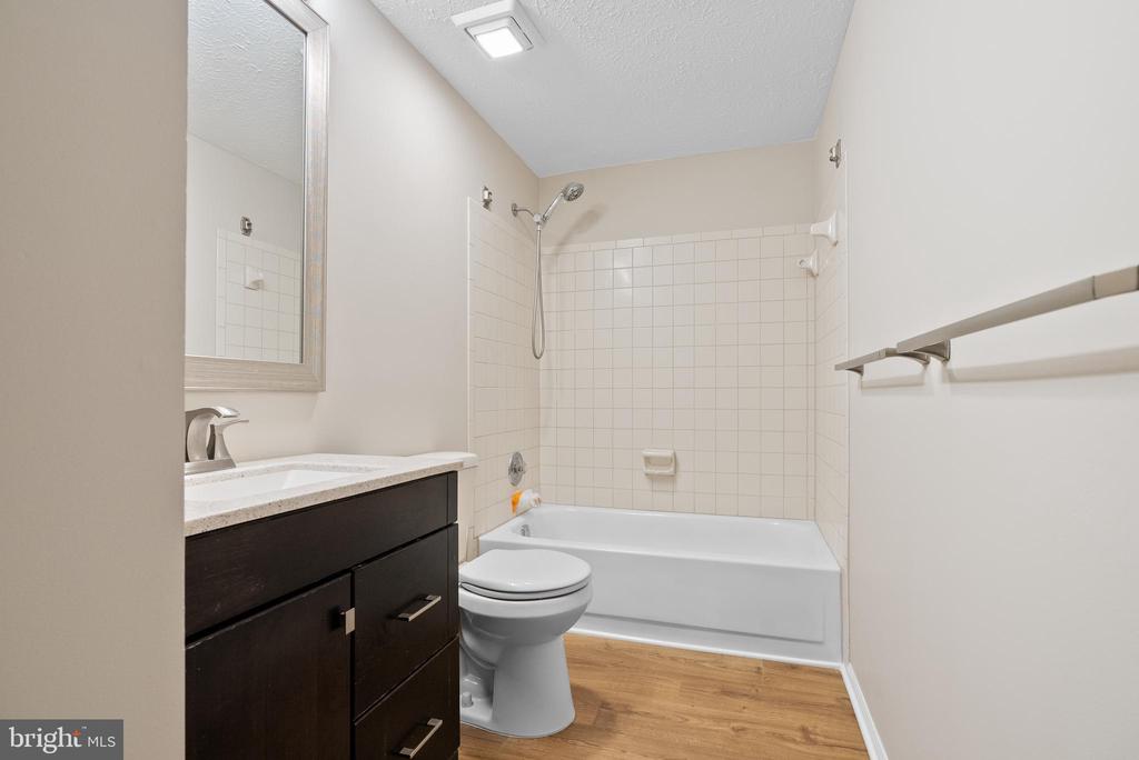 67 Dorchester Cir