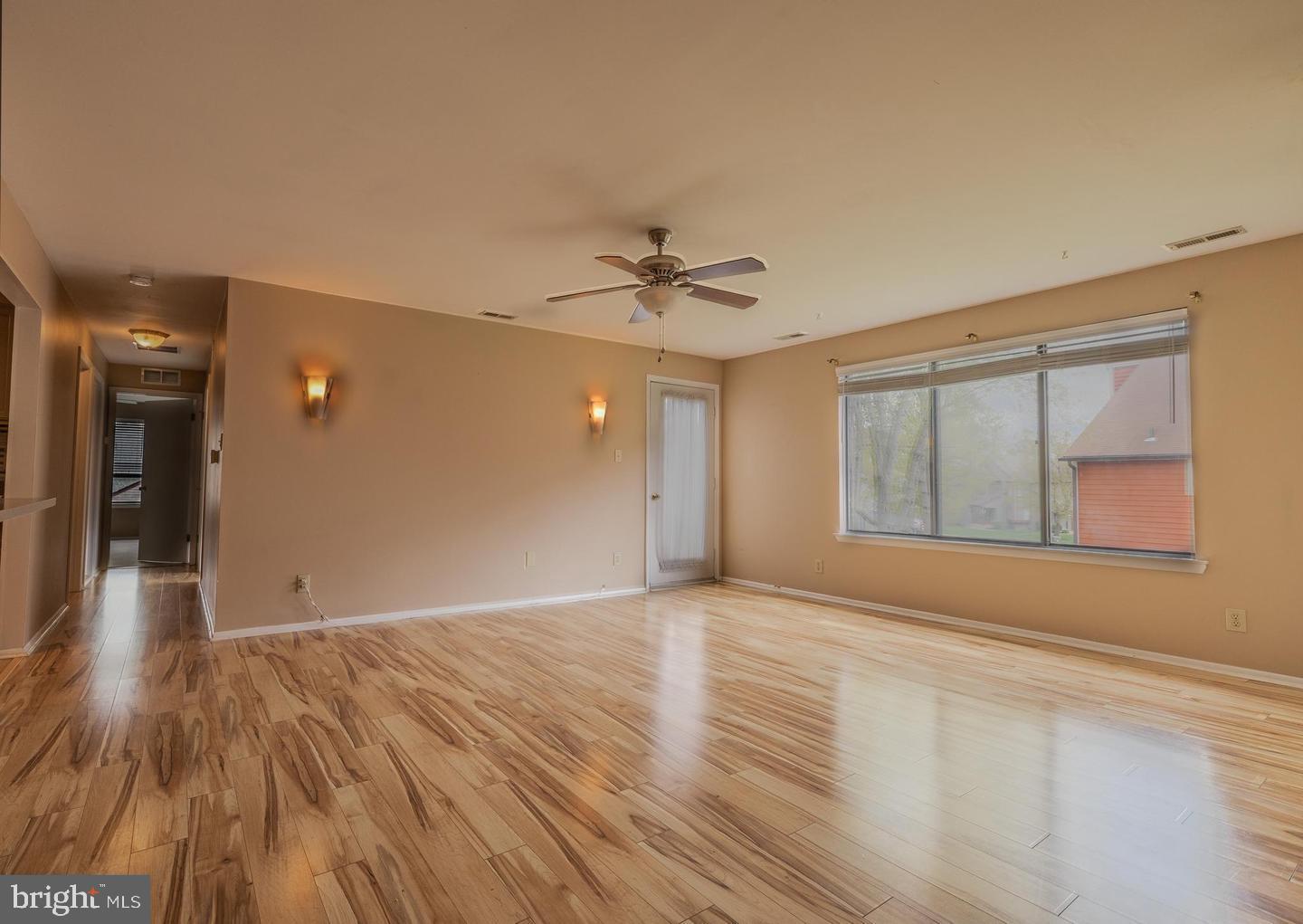 2404-B DURHAM CT