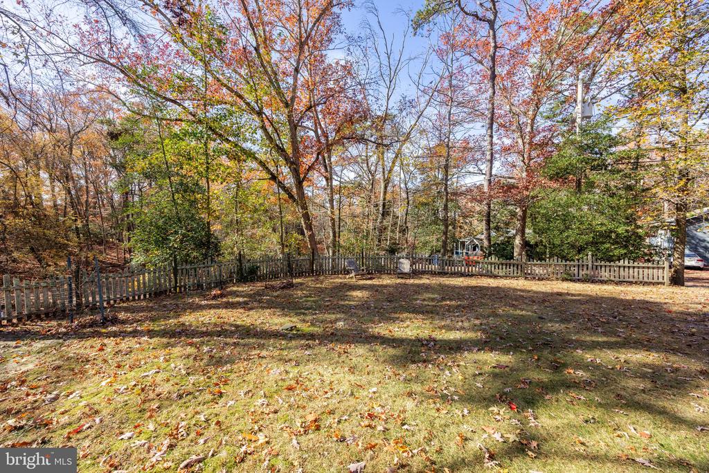 15 N Wyetta Rd