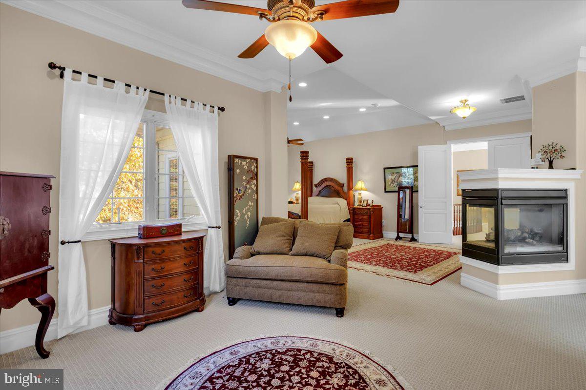 16 BRECKENRIDGE DRIVE