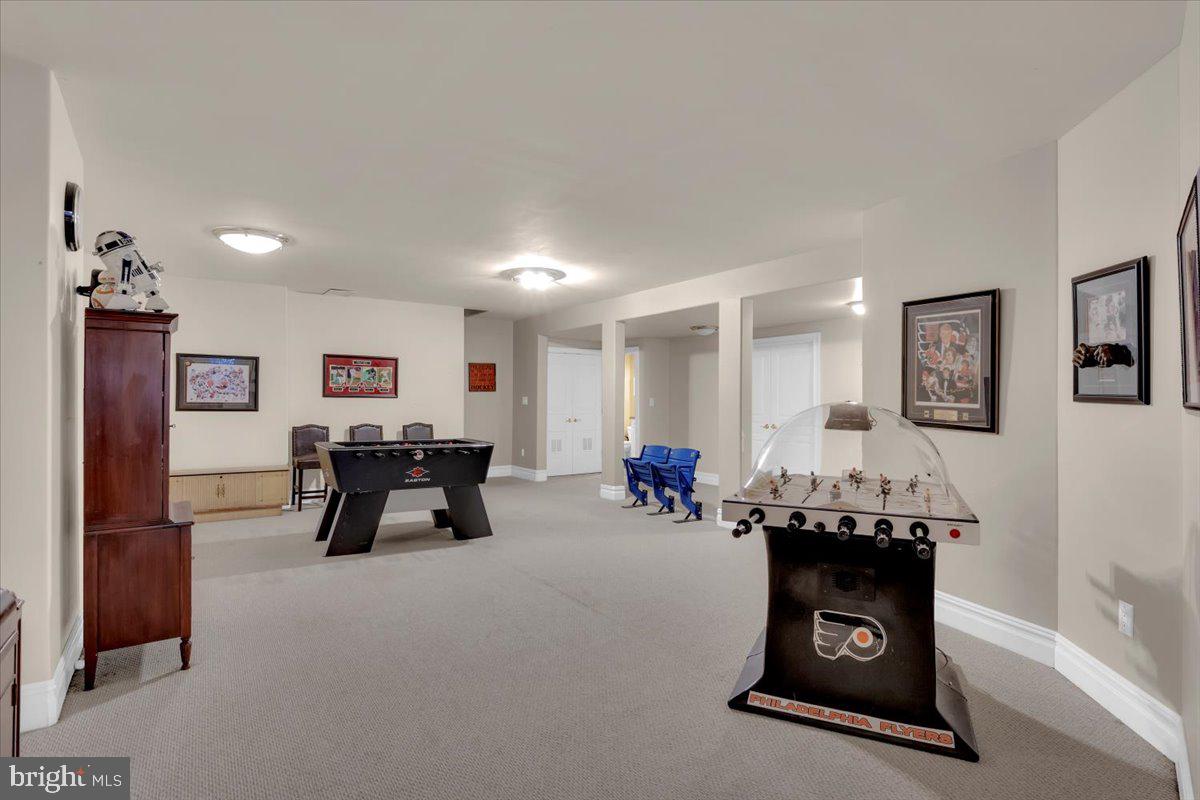 16 BRECKENRIDGE DRIVE