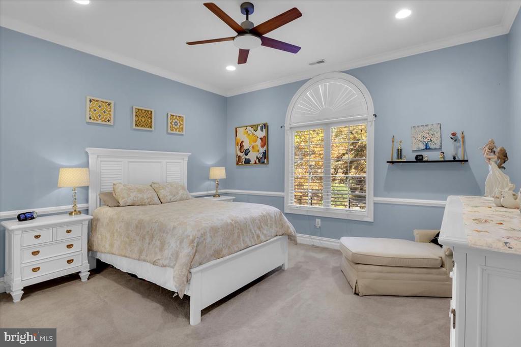 16 BRECKENRIDGE DRIVE