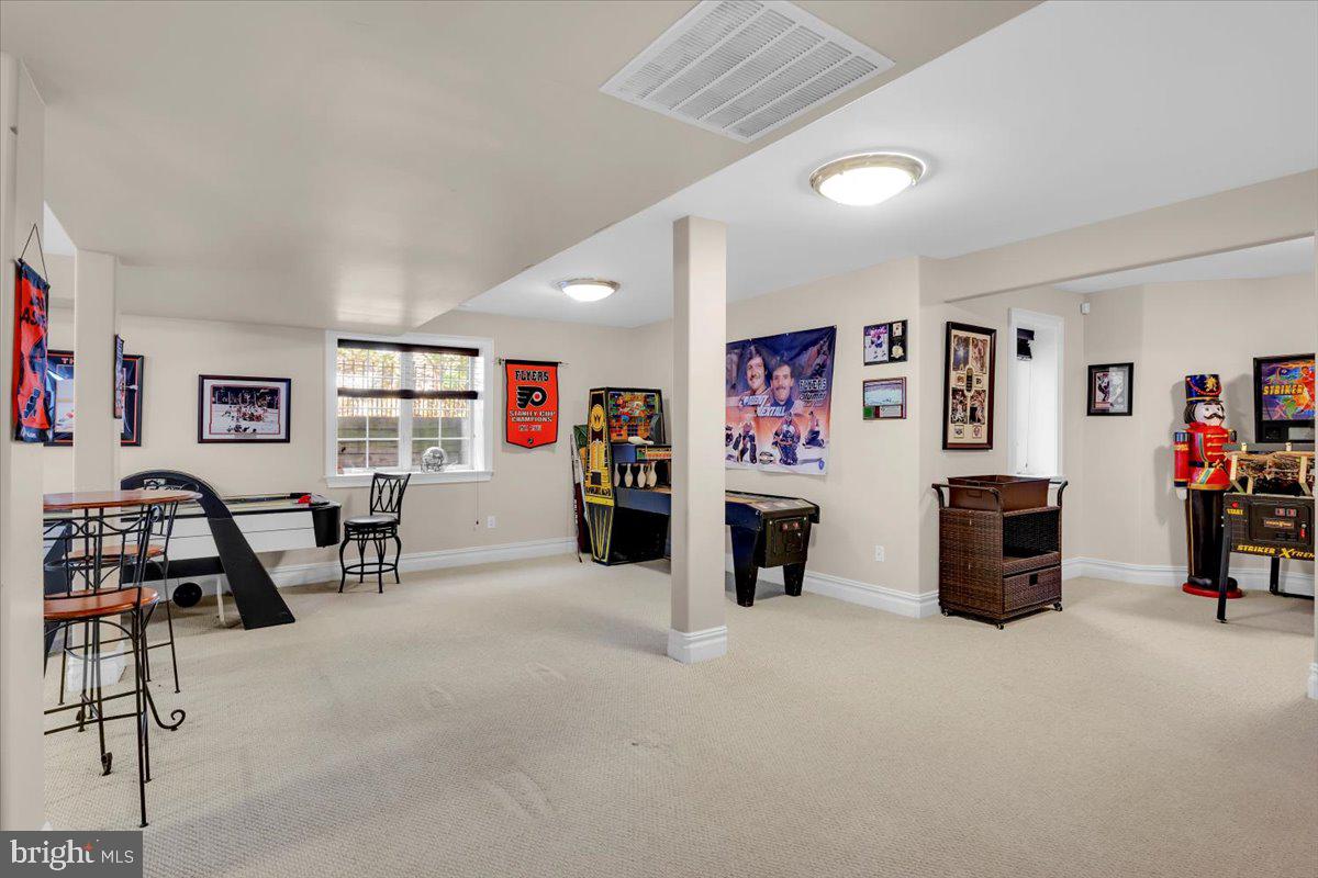 16 BRECKENRIDGE DRIVE