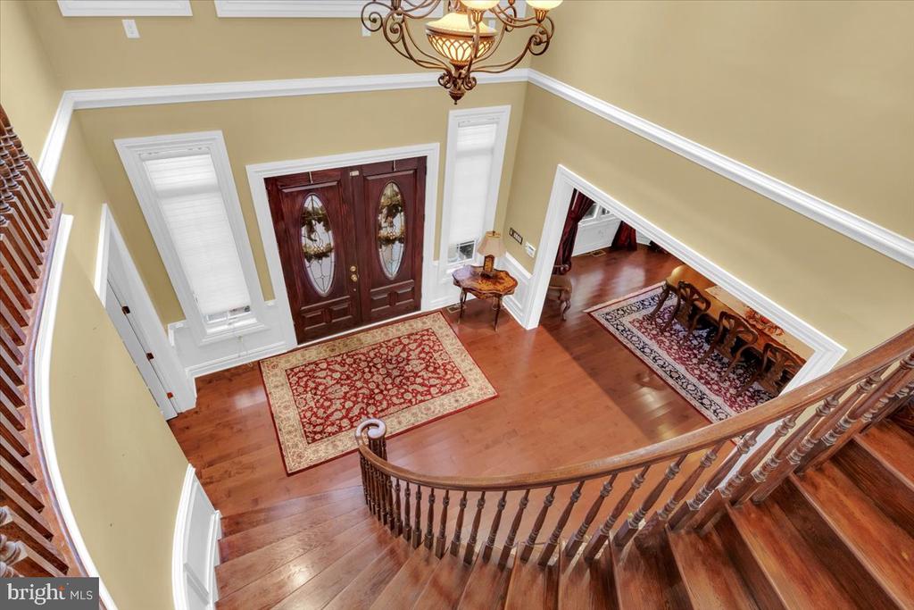 16 BRECKENRIDGE DRIVE