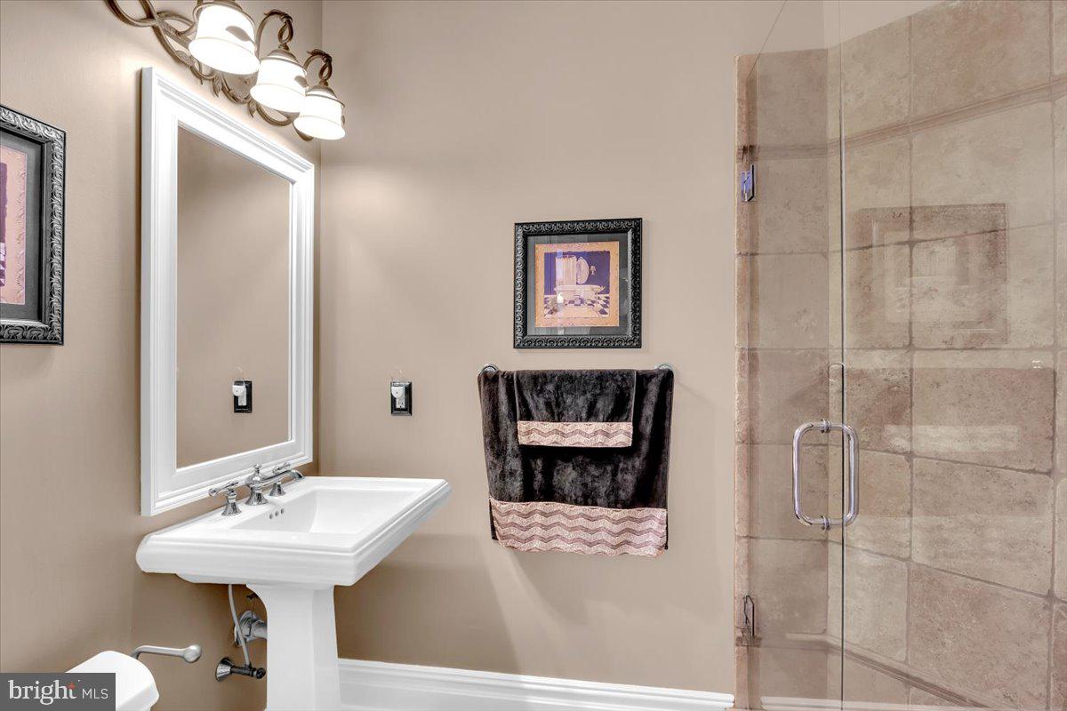 16 BRECKENRIDGE DRIVE