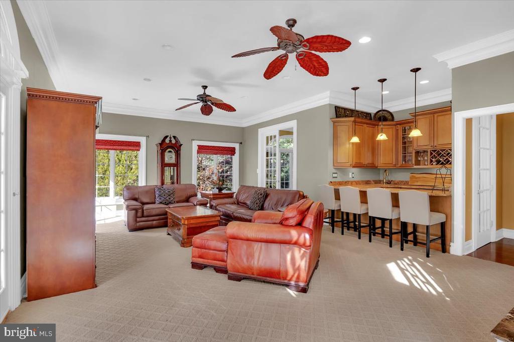 16 BRECKENRIDGE DRIVE