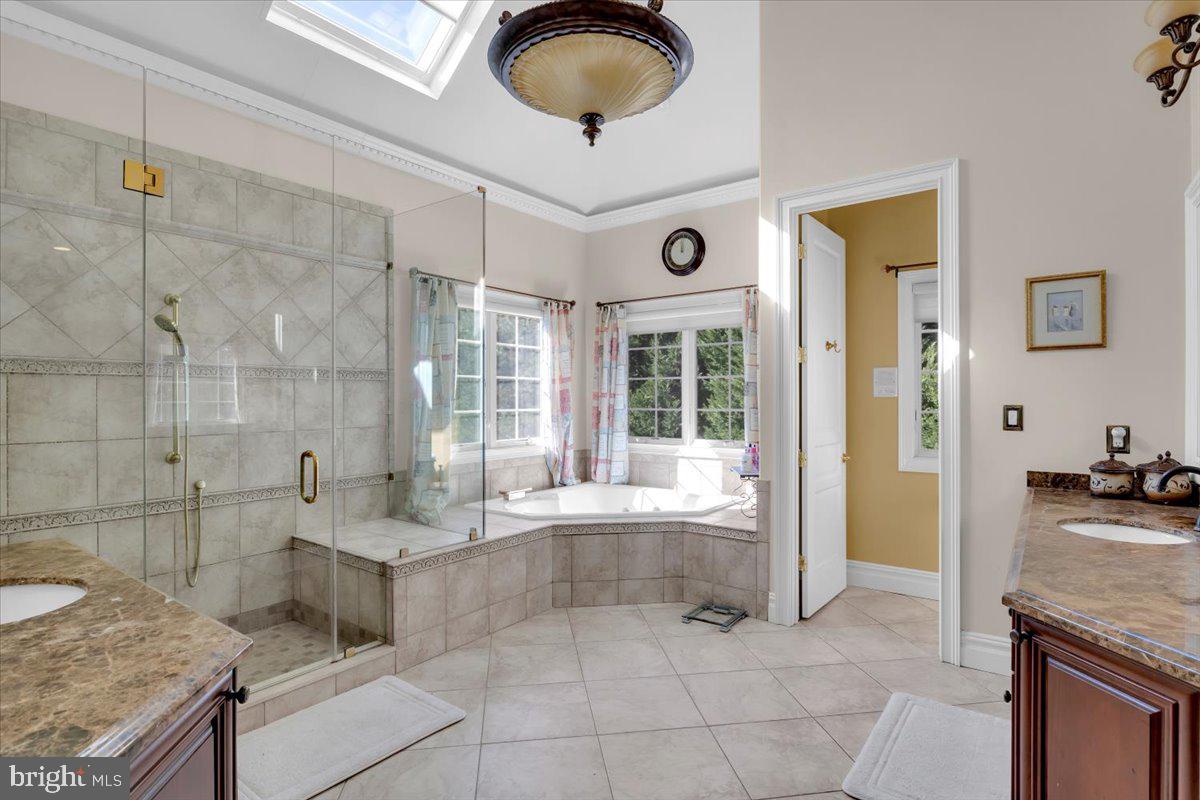 16 BRECKENRIDGE DRIVE