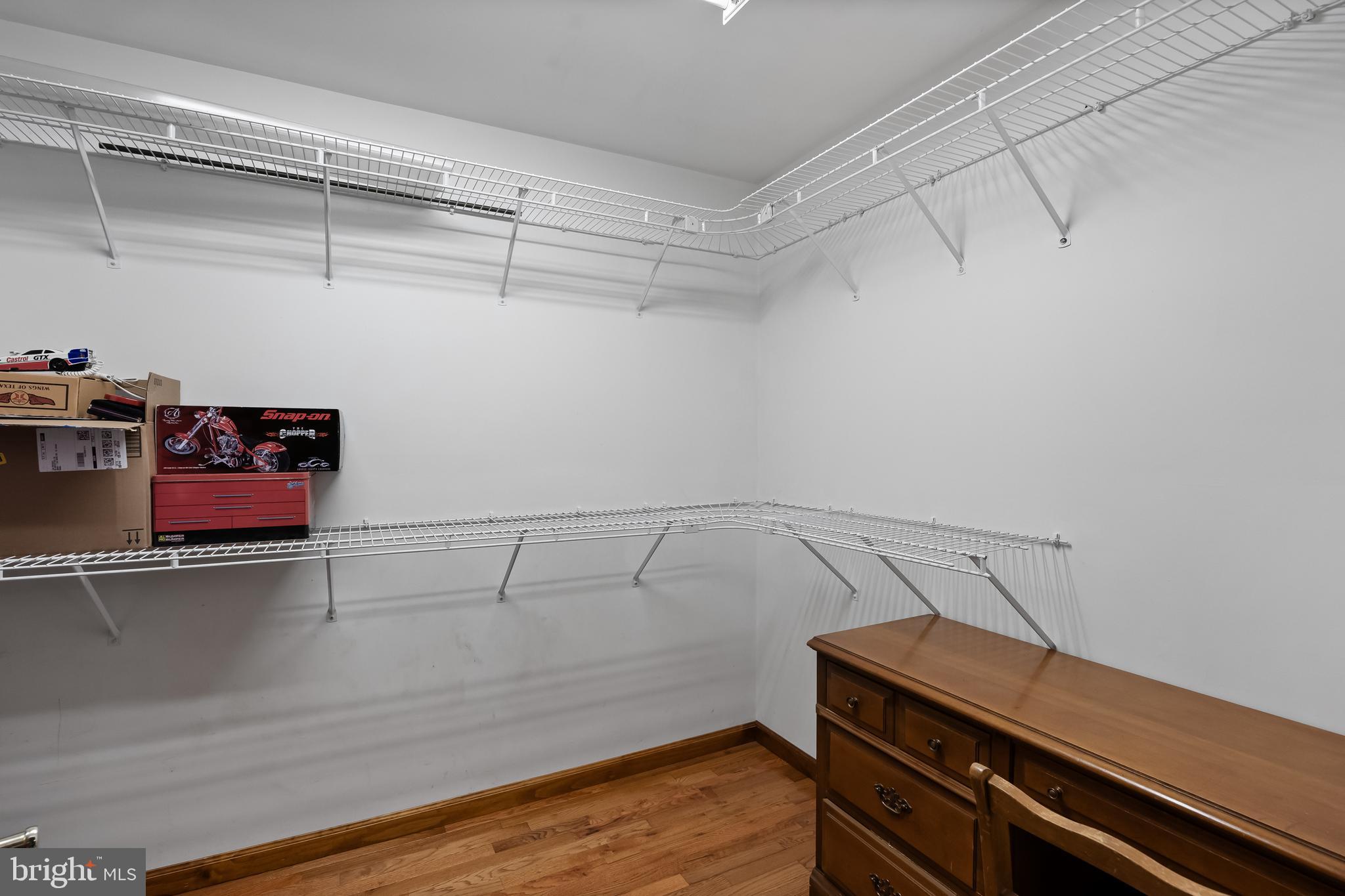 102 Baker Blvd
