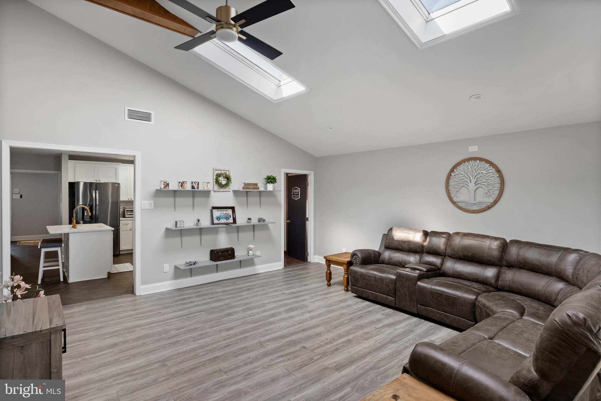 102 Baker Blvd