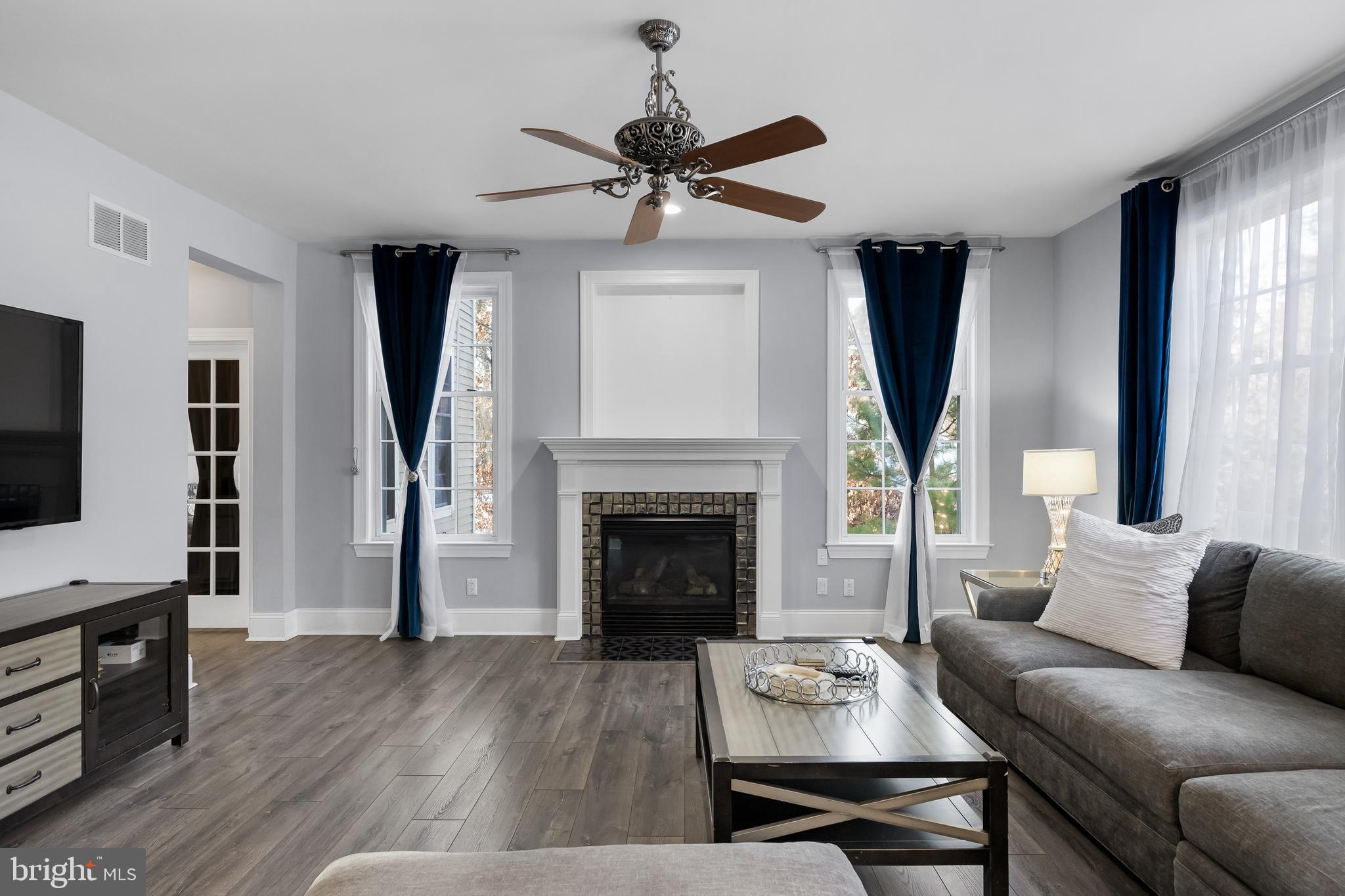6 Somerton Sq