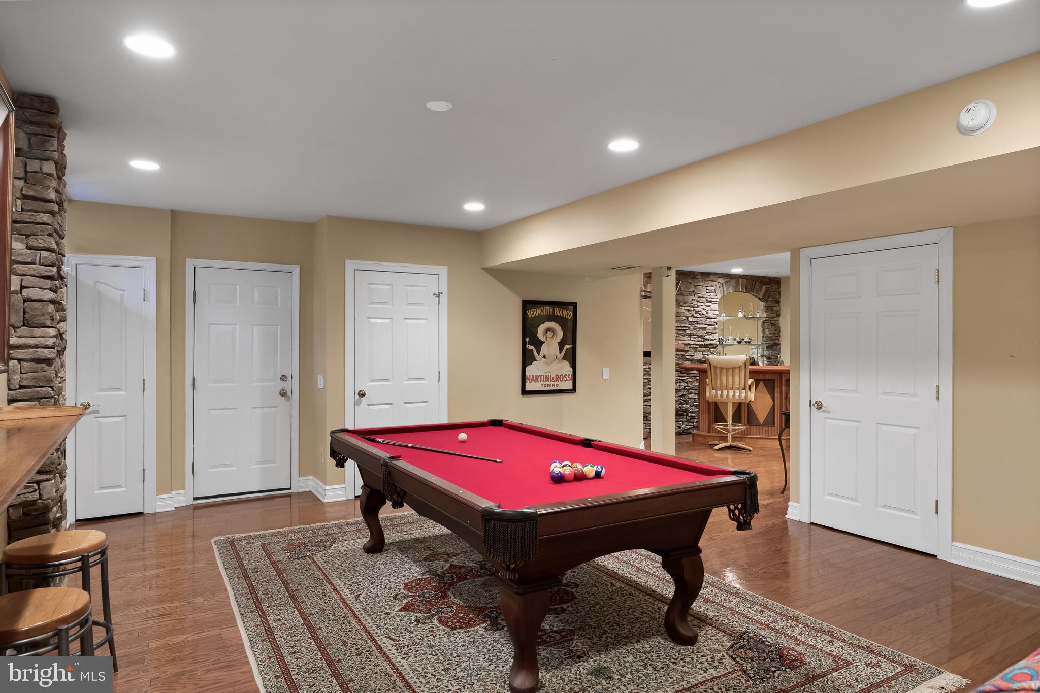 6 Somerton Sq