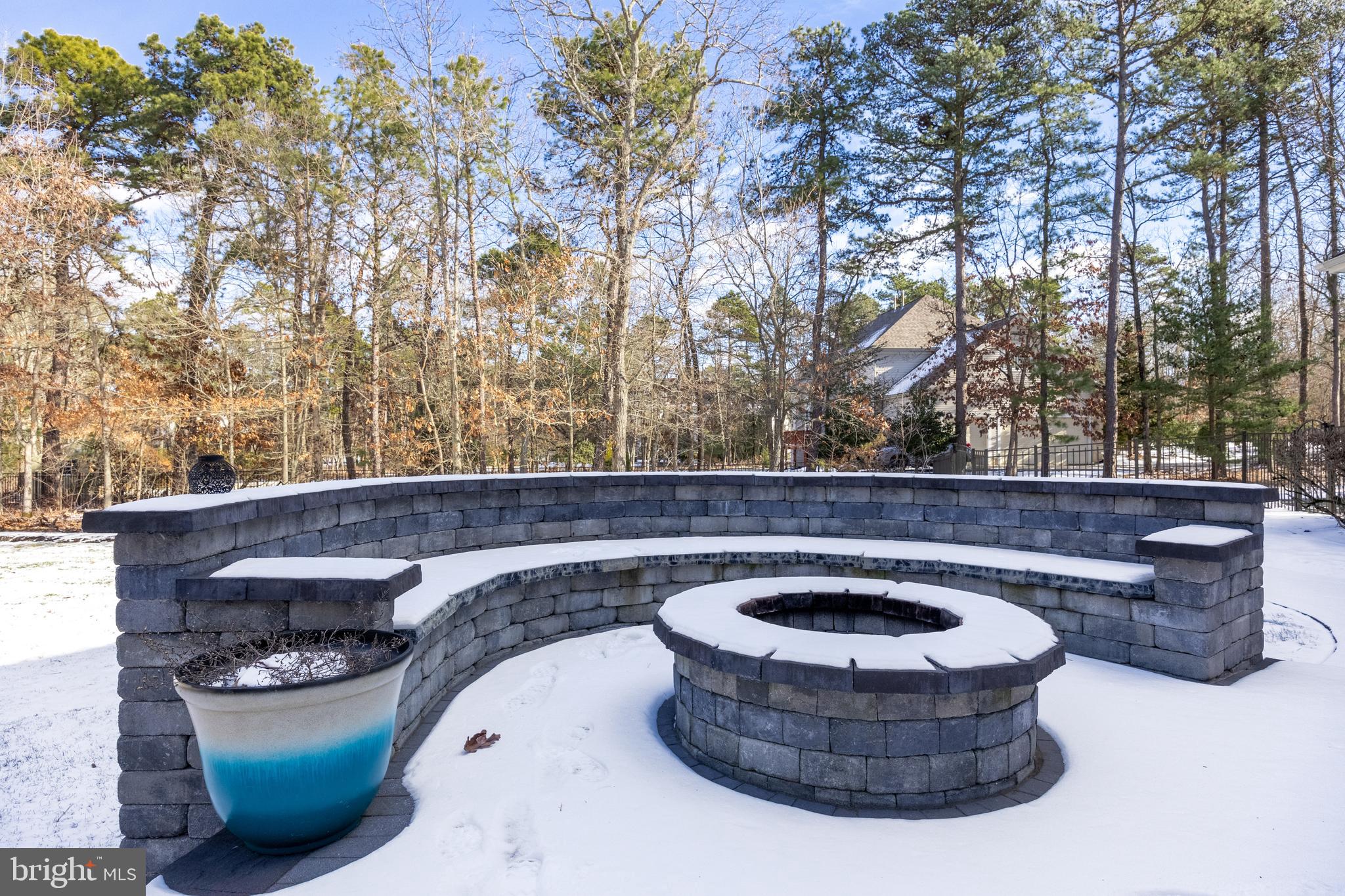 6 Somerton Sq
