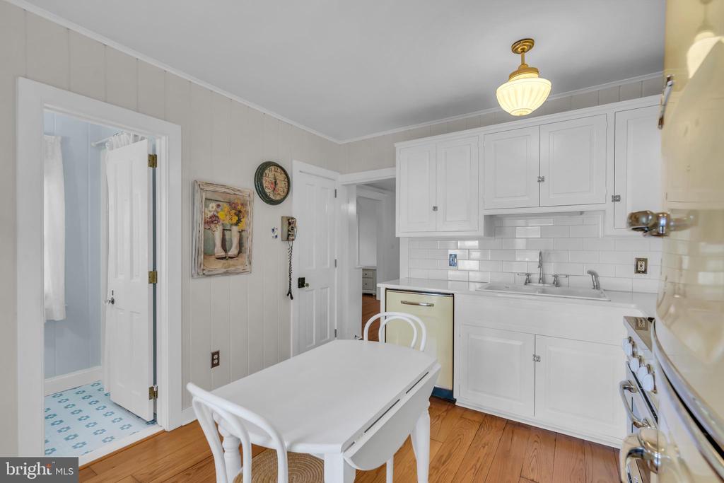 309 W MAIN STREET