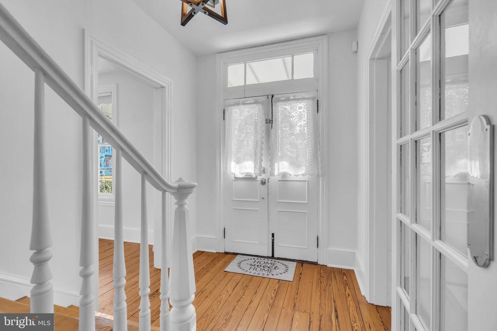 309 W MAIN STREET