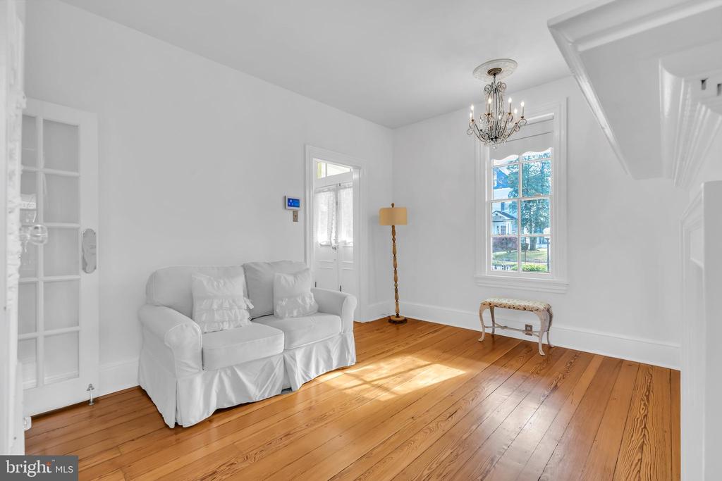 309 W MAIN STREET