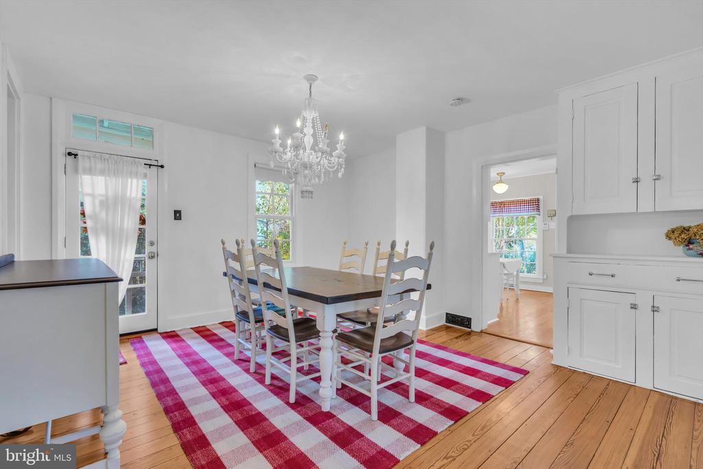 309 W MAIN STREET