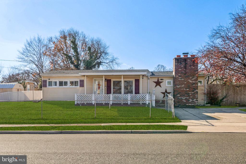 512 S MAPLE AVENUE