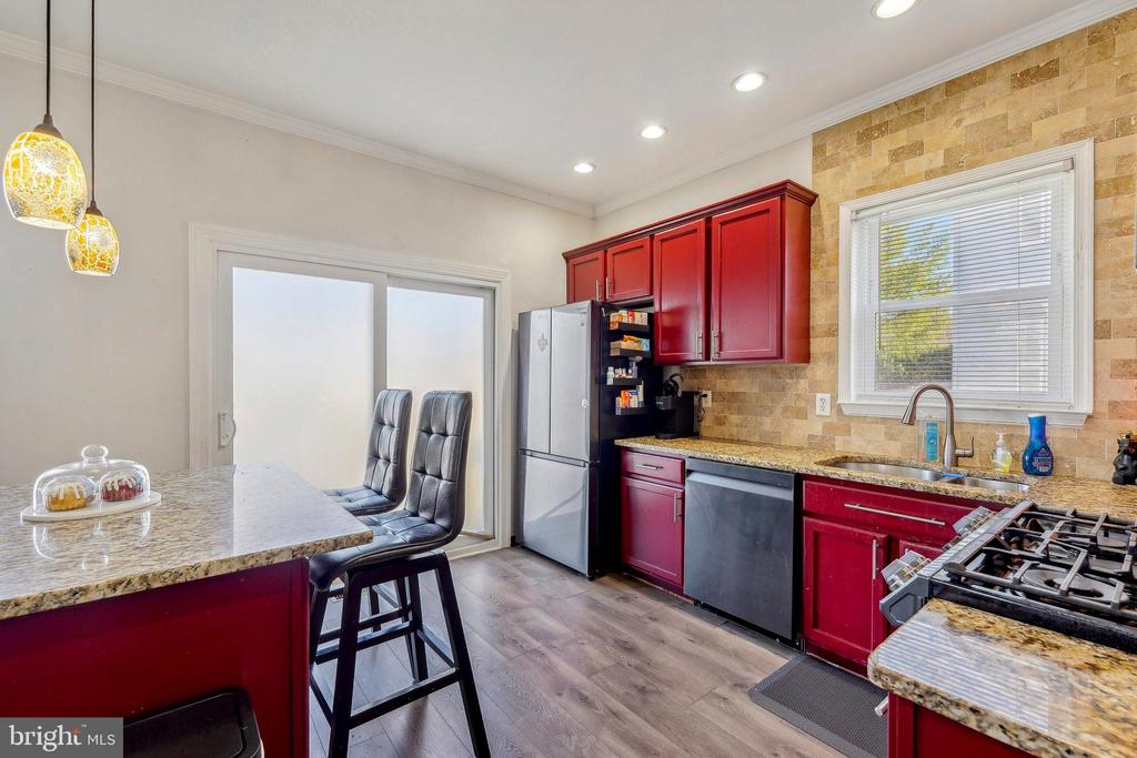 39 CLYDESDALE DRIVE