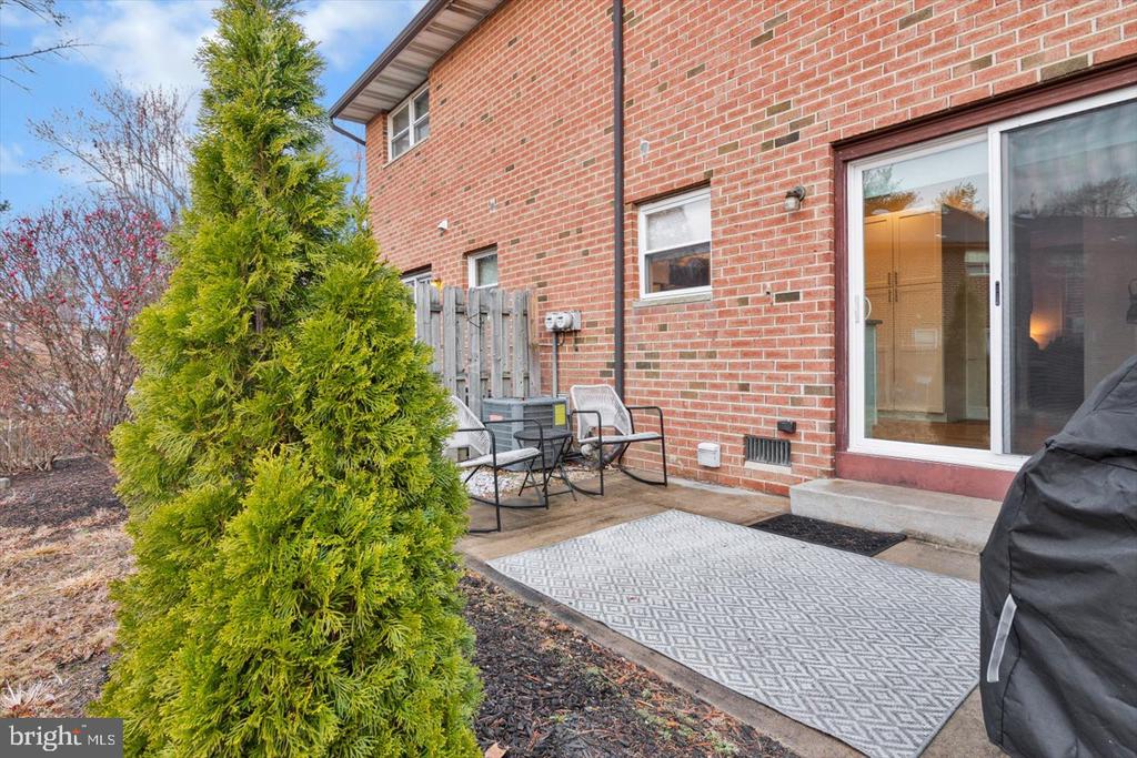 34 TURTLE CREEK DRIVE