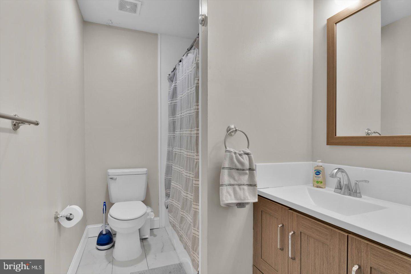 34 TURTLE CREEK DRIVE