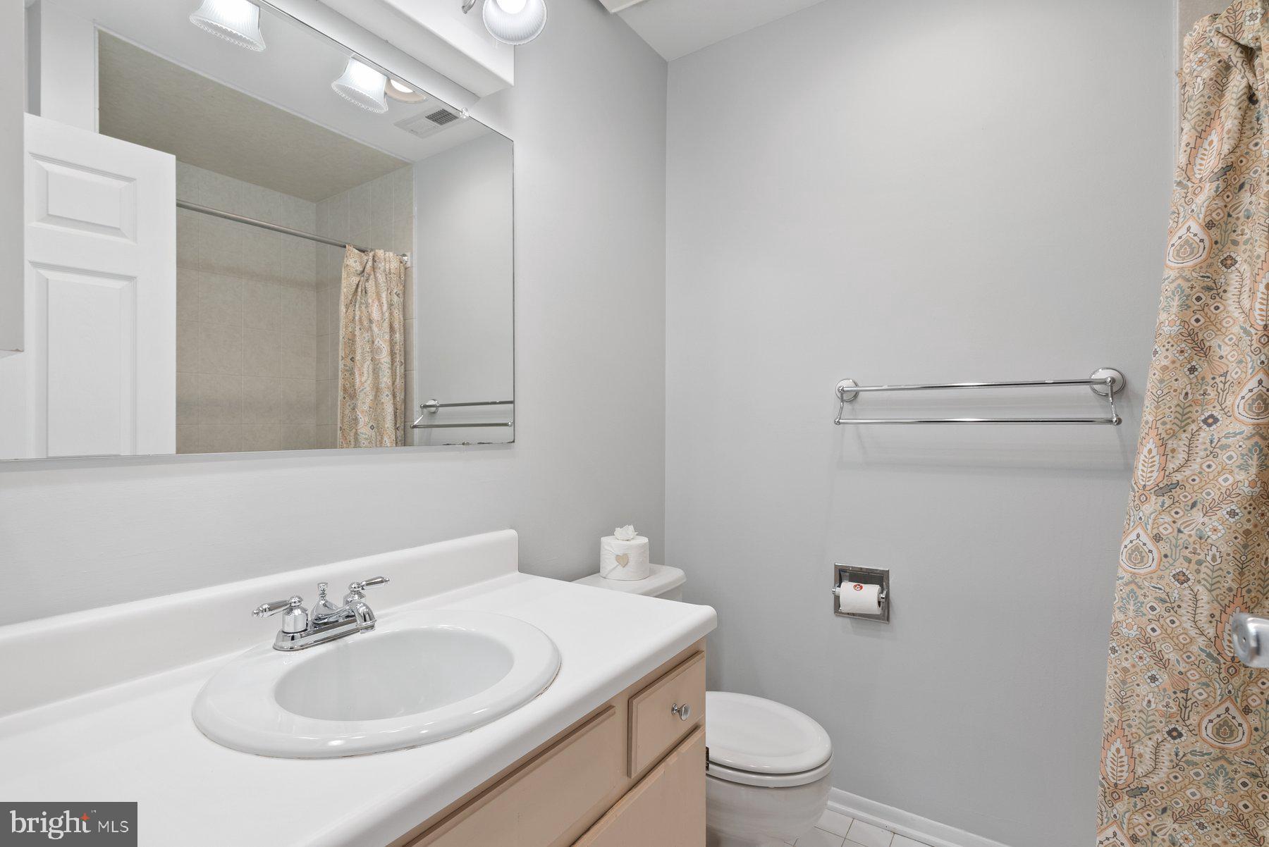 1307 MARESFIELD COURT