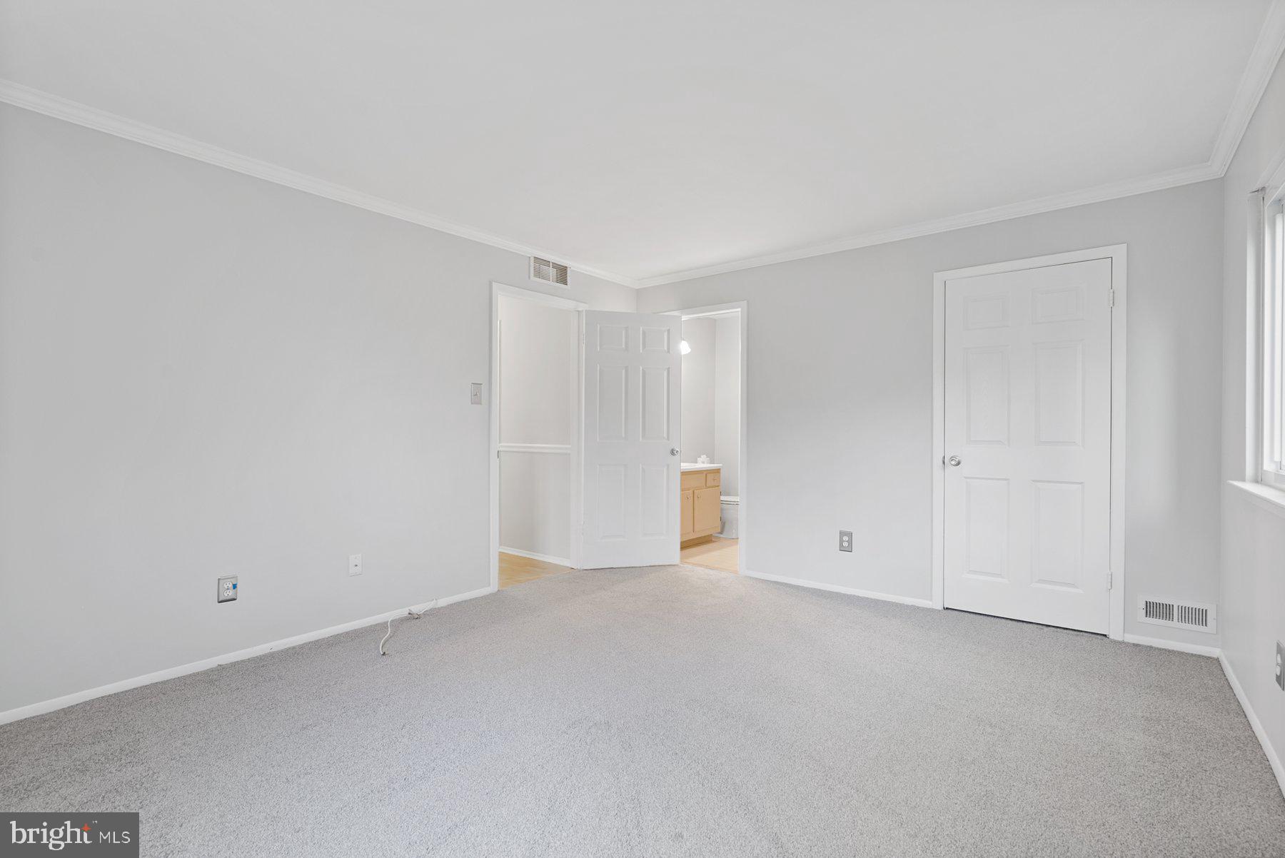 1307 MARESFIELD COURT