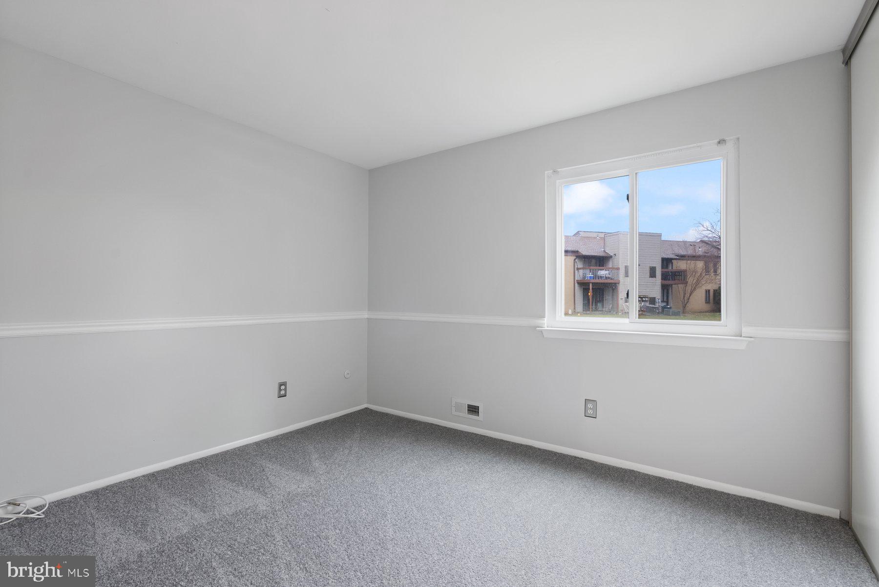 1307 MARESFIELD COURT