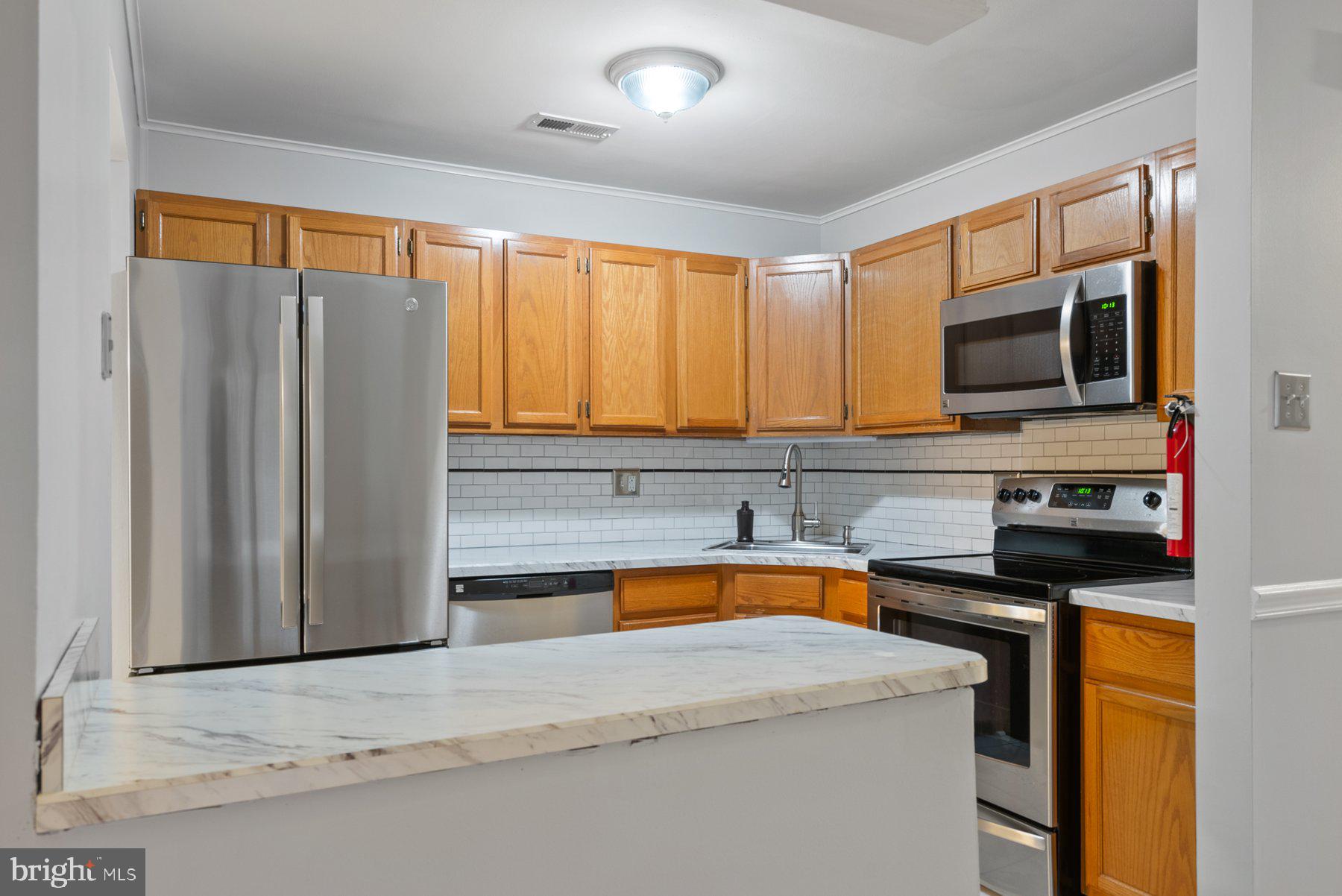 1307 MARESFIELD COURT