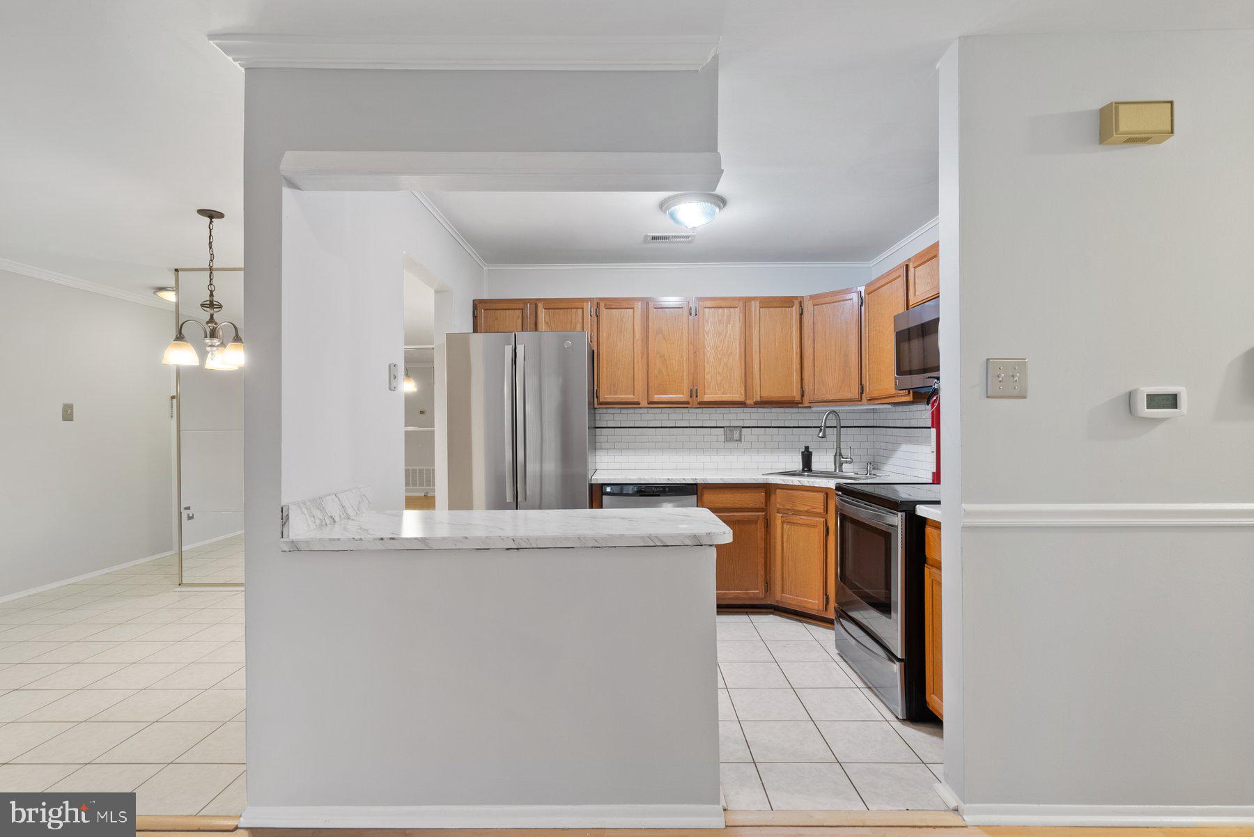 1307 MARESFIELD COURT