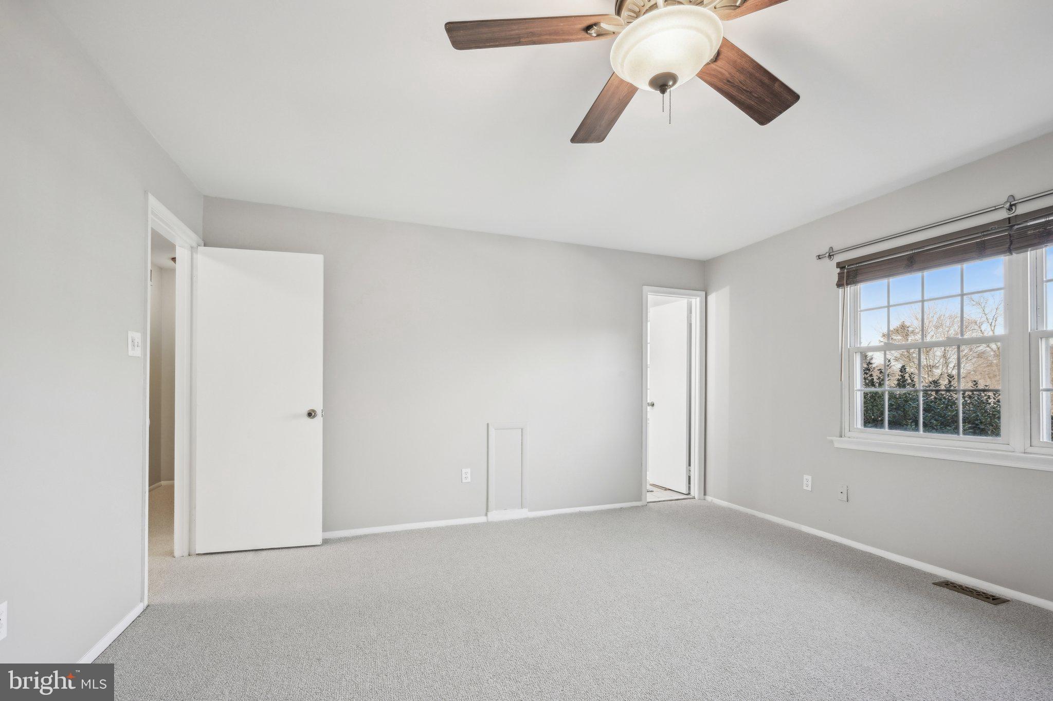 122 Farnwood Rd