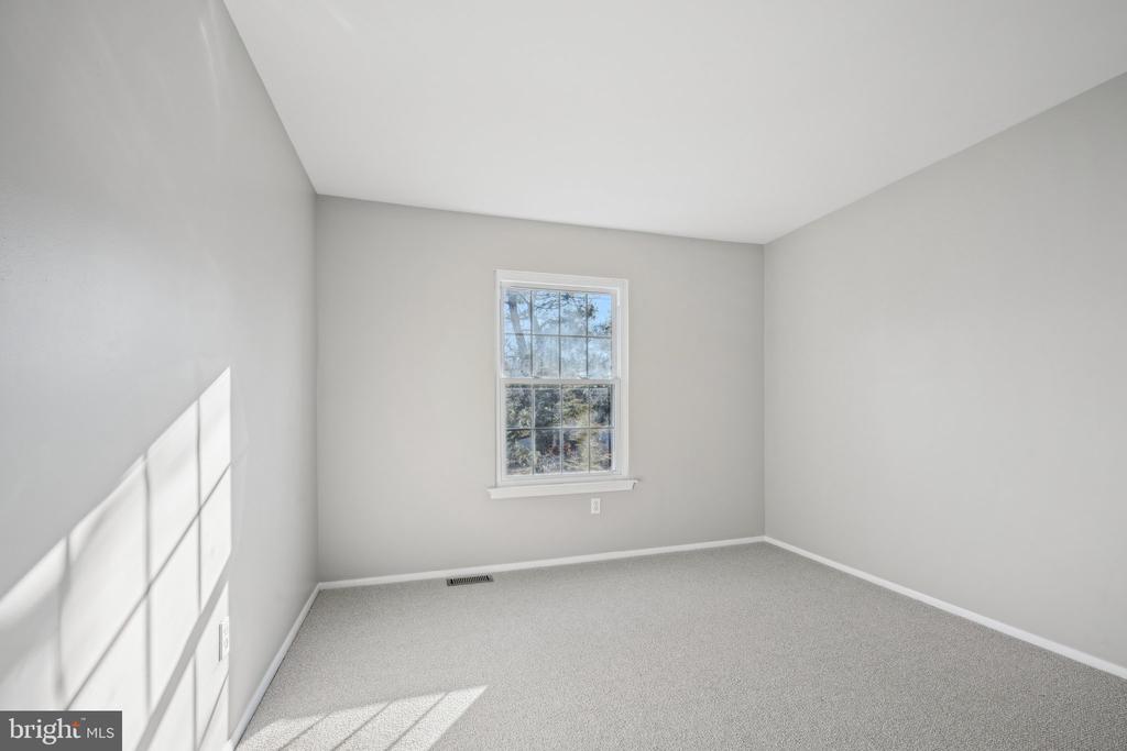 122 Farnwood Rd