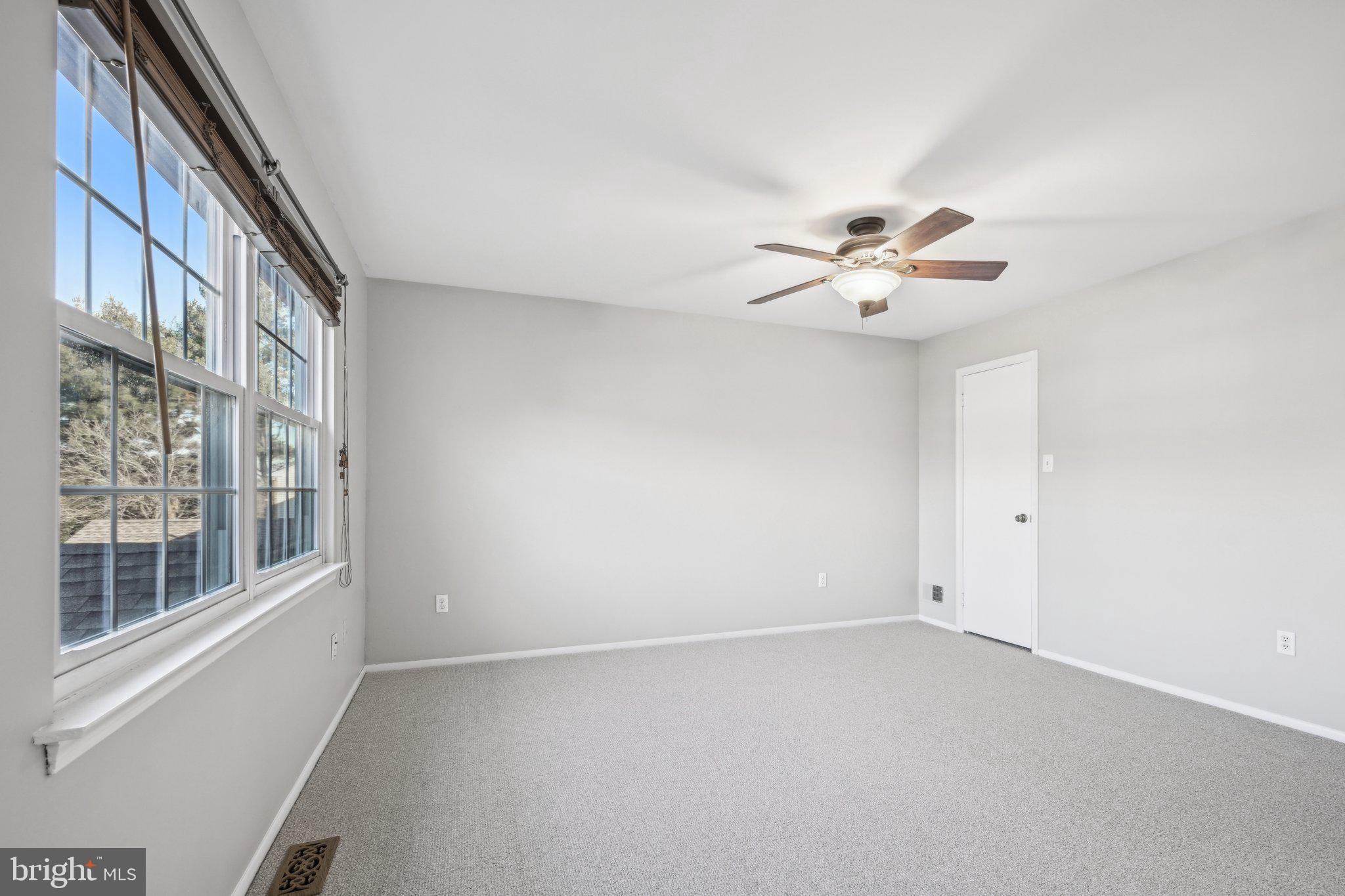 122 Farnwood Rd