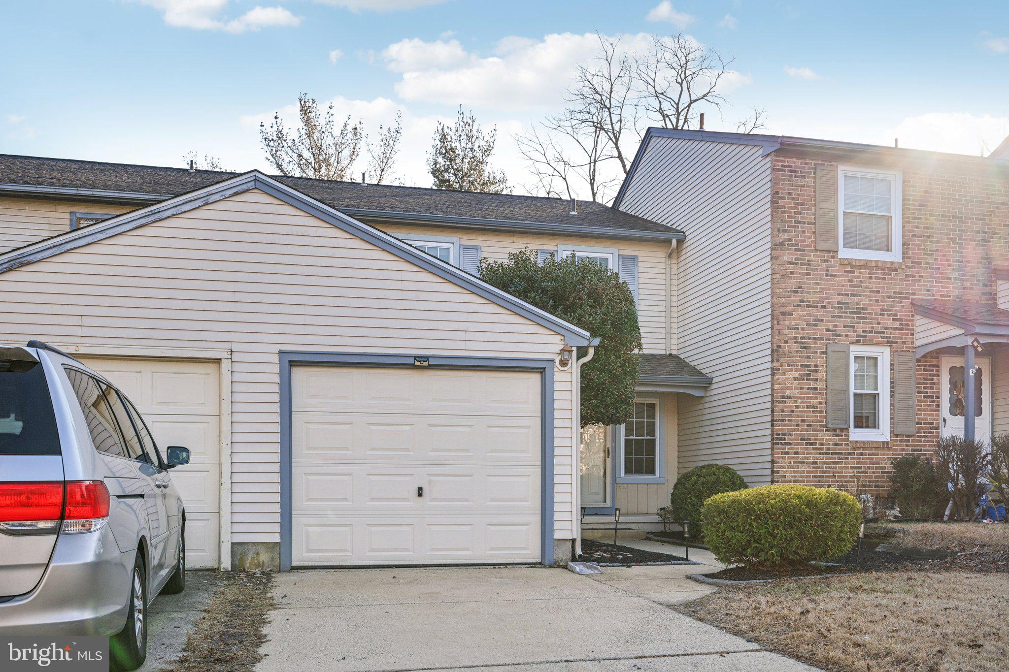 122 Farnwood Rd