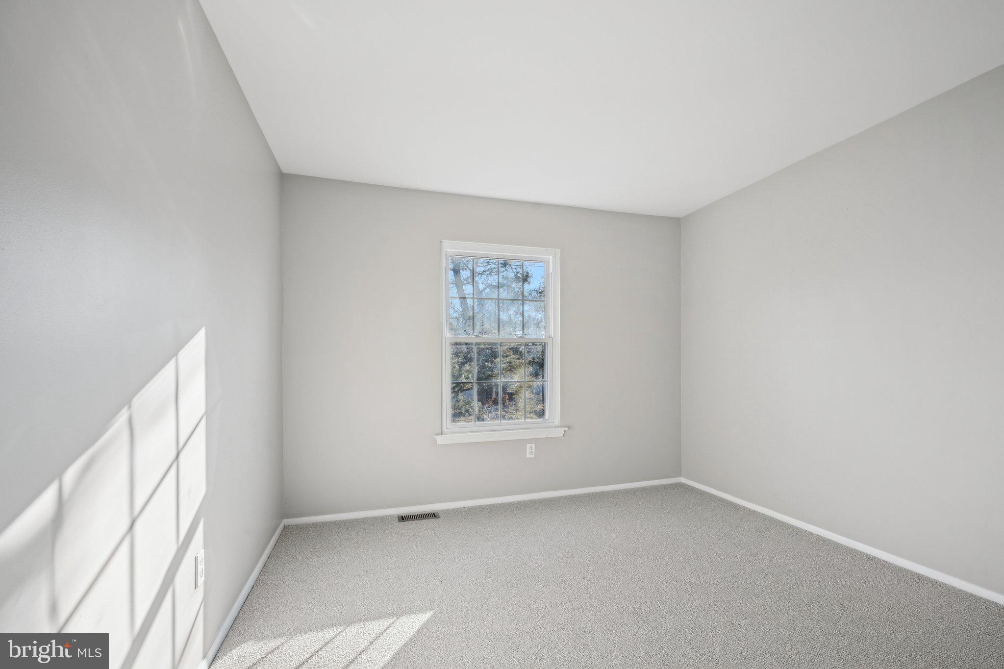 122 Farnwood Rd