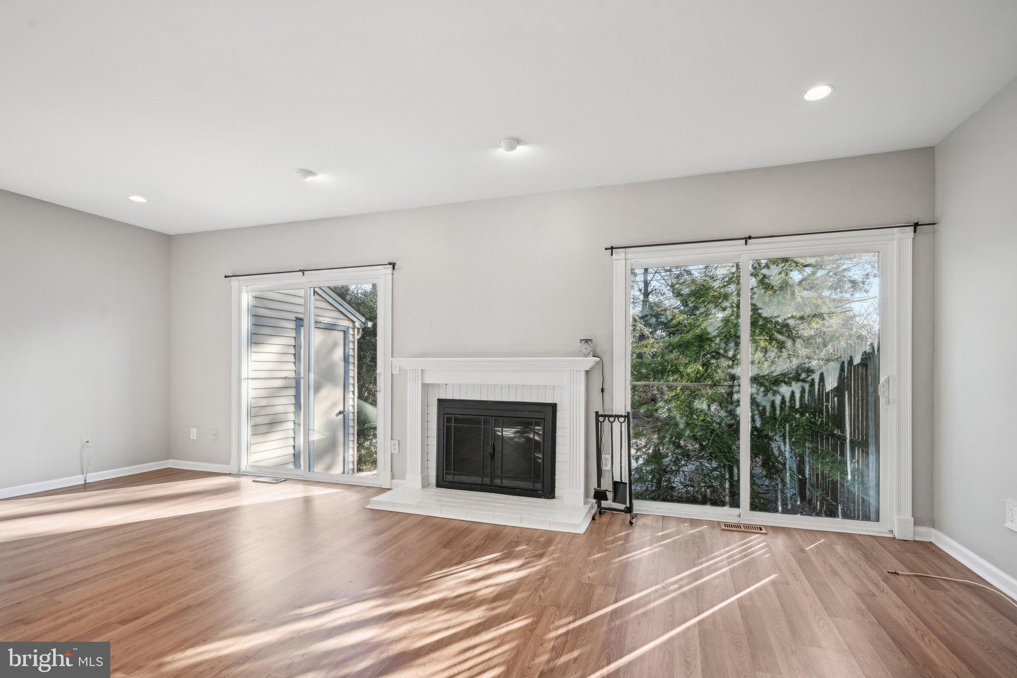 122 Farnwood Rd