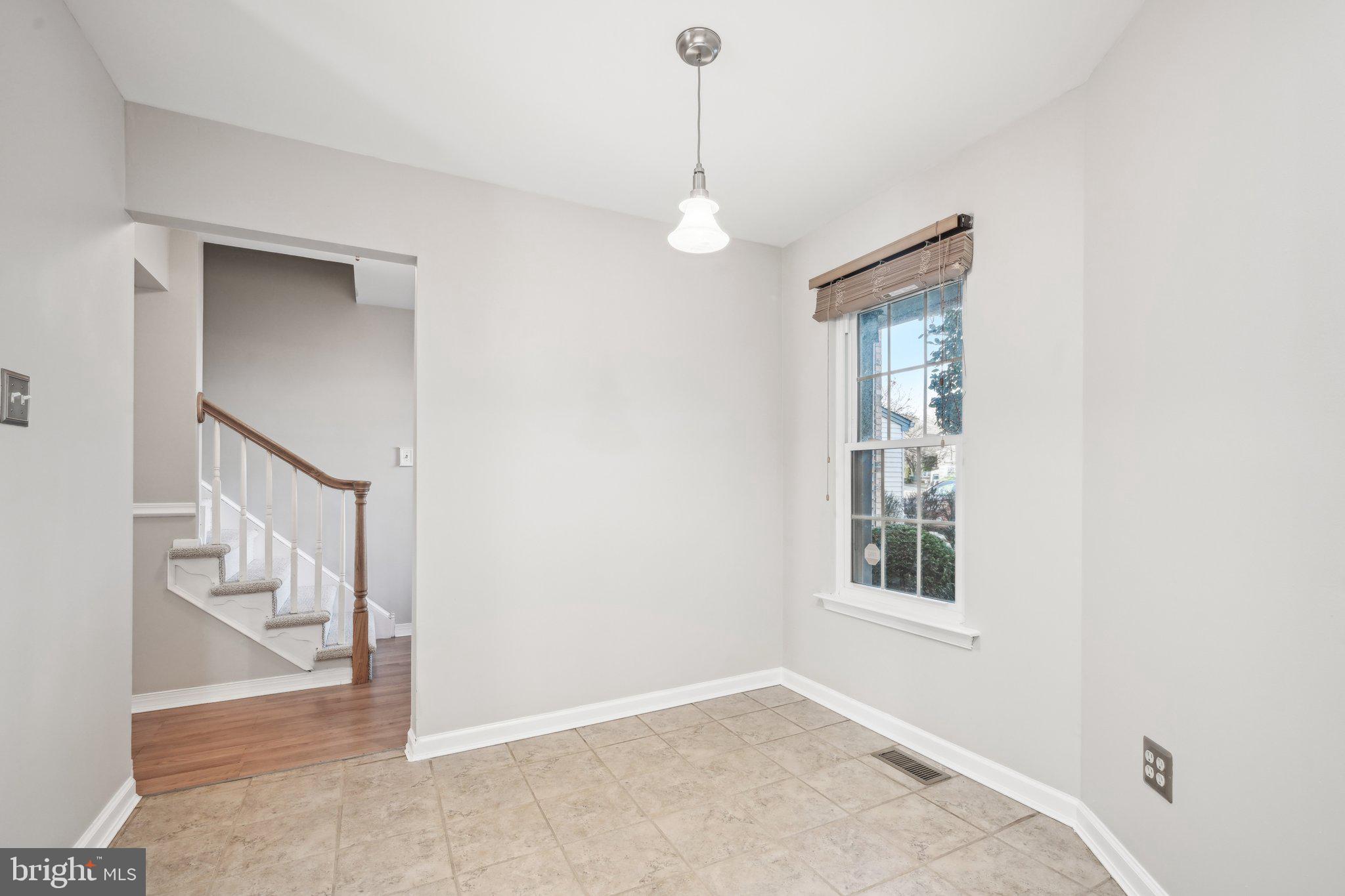 122 Farnwood Rd
