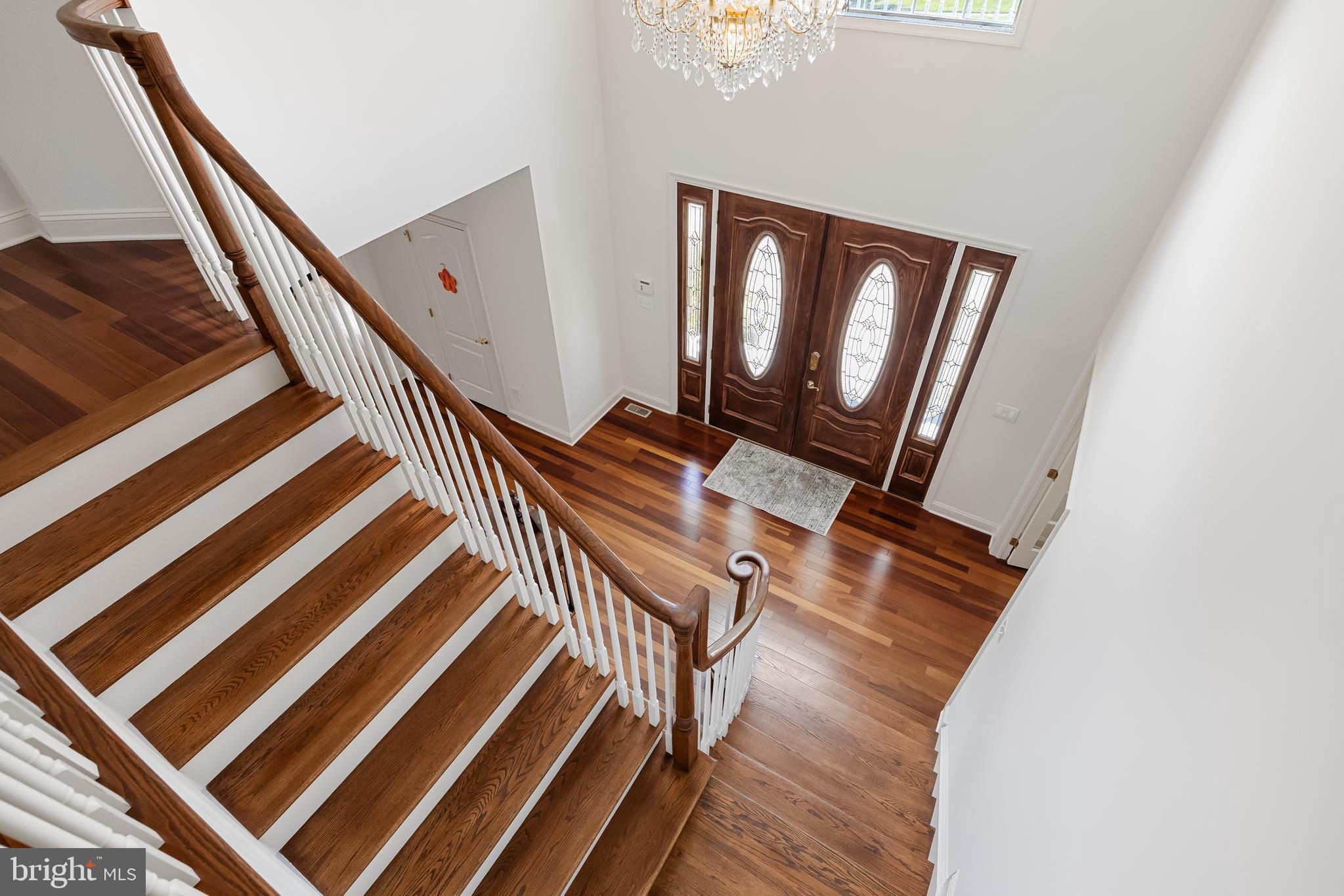 17 S Elmwood Rd