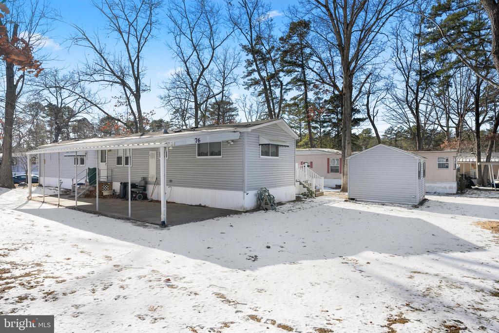 76 Holly Ct