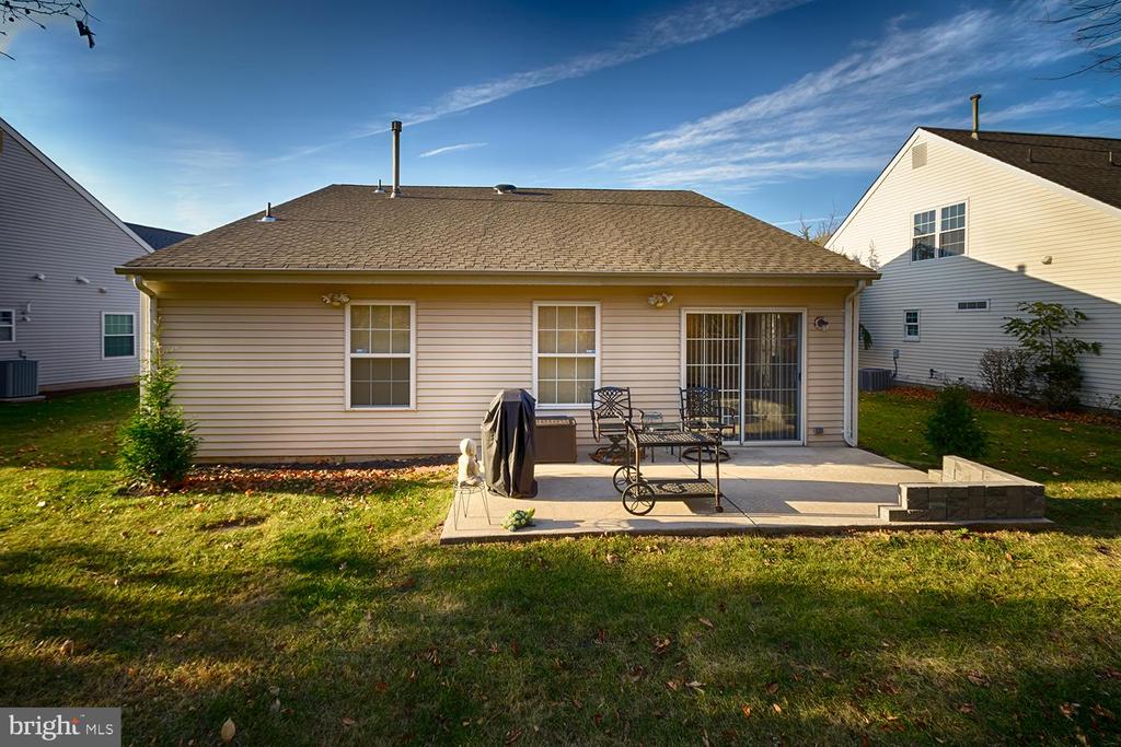 30 CLIFFORD COURT