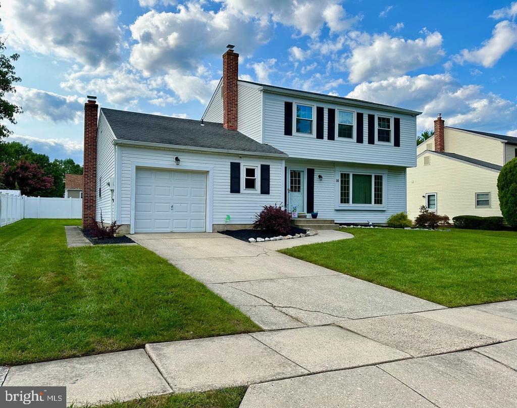 20 LURAY LANE