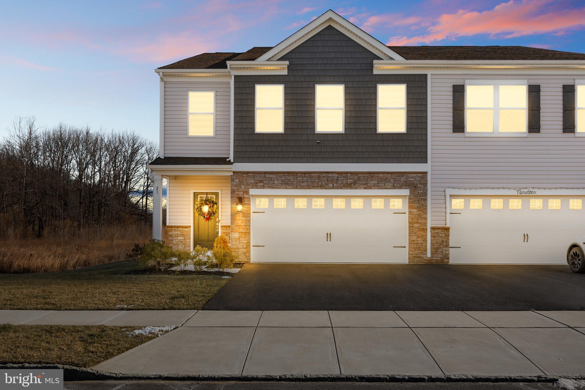 21 Morley Blvd