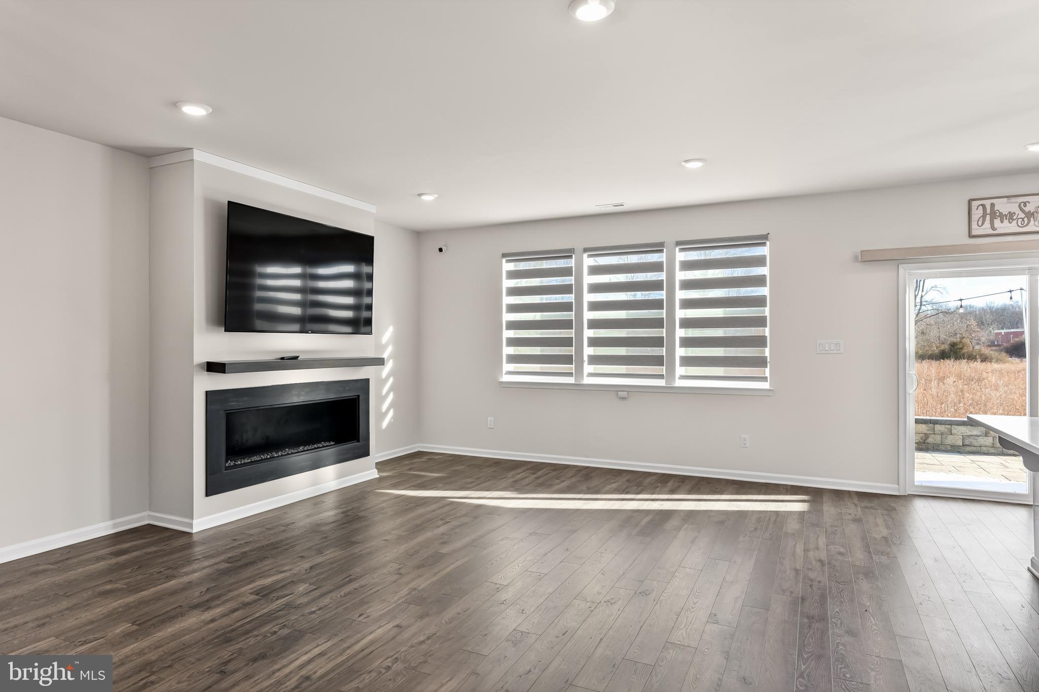 21 Morley Blvd